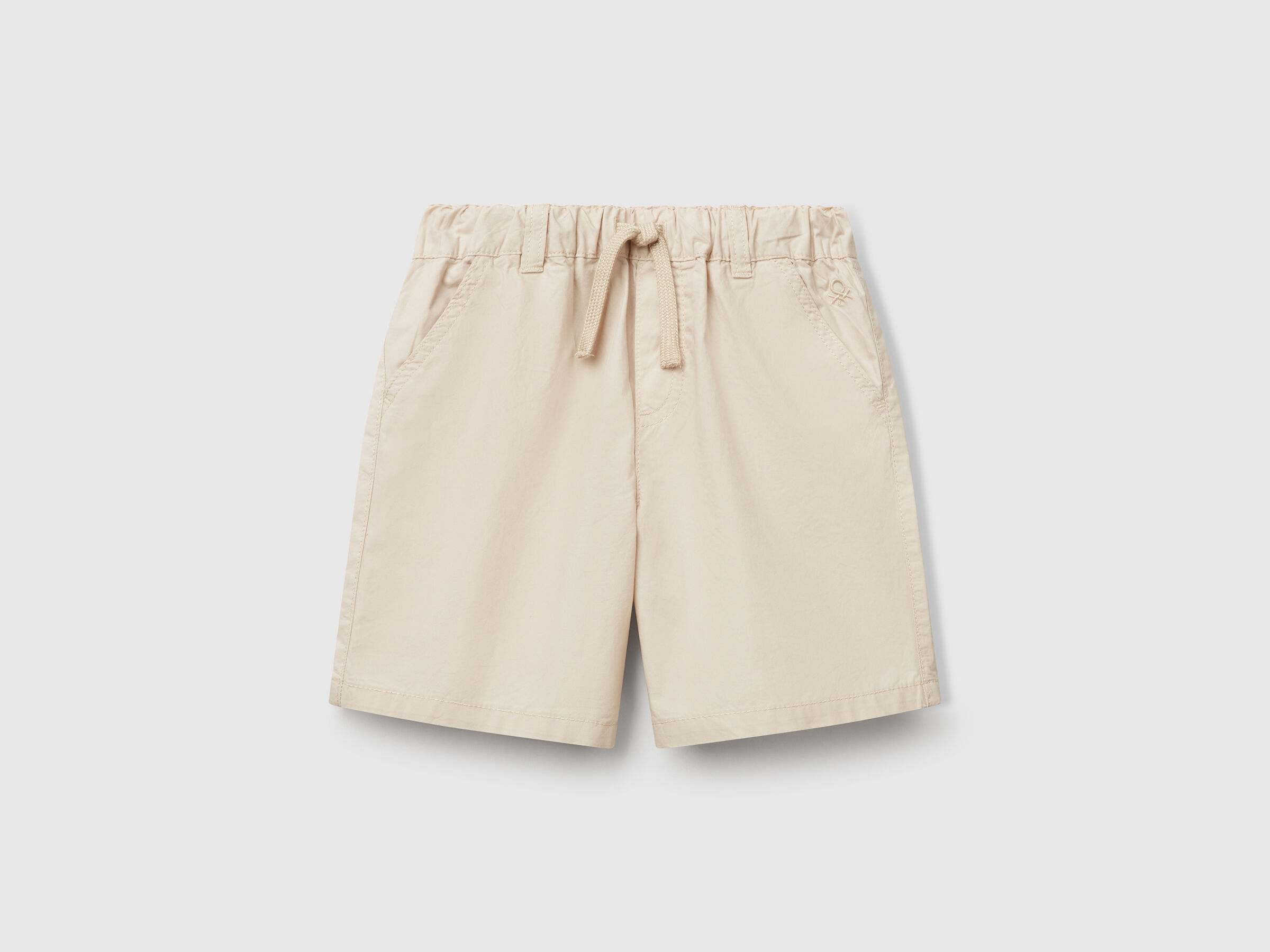 Short 100% coton avec cordon de serrage Short 100% coton avec cordon de serrage
