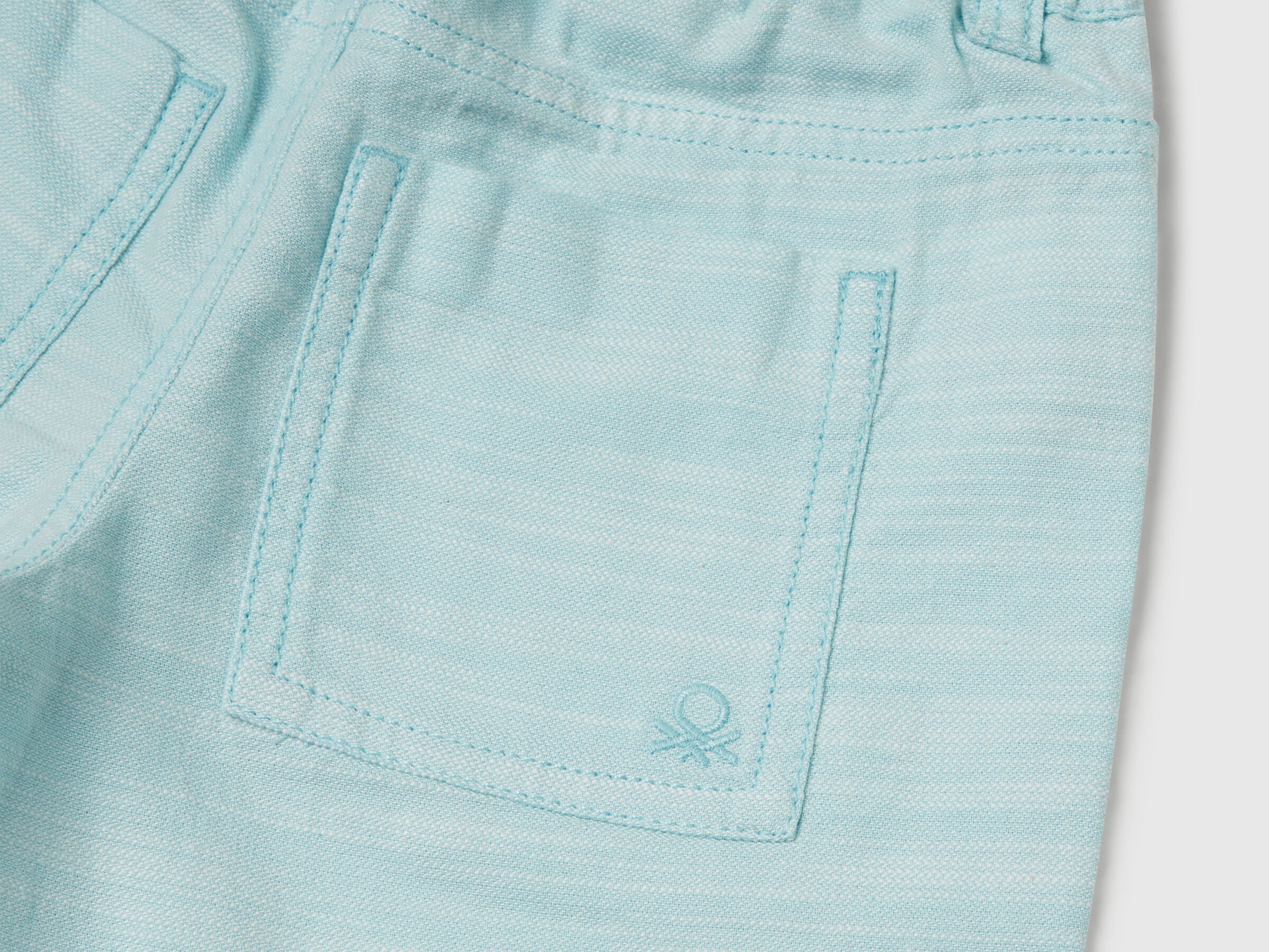 Pantalon court avec cordon de serrage – Image 3