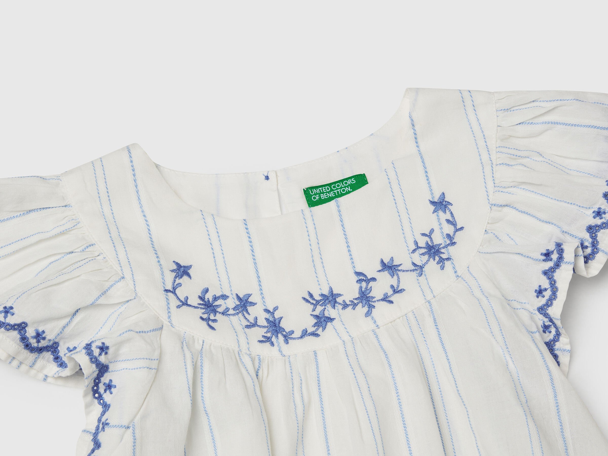 Blouse avec broderie florale – Image 3