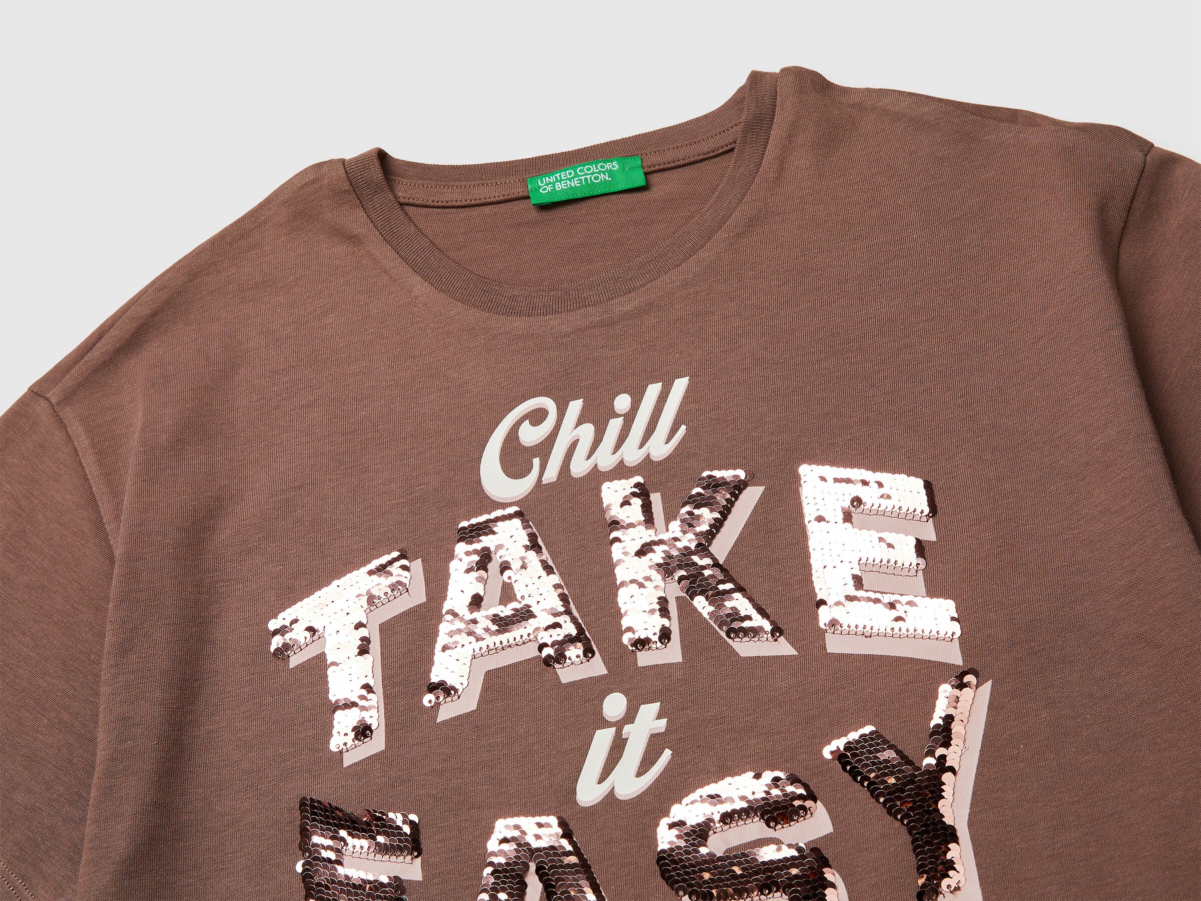 T-shirt imprimé et à paillettes – Image 3