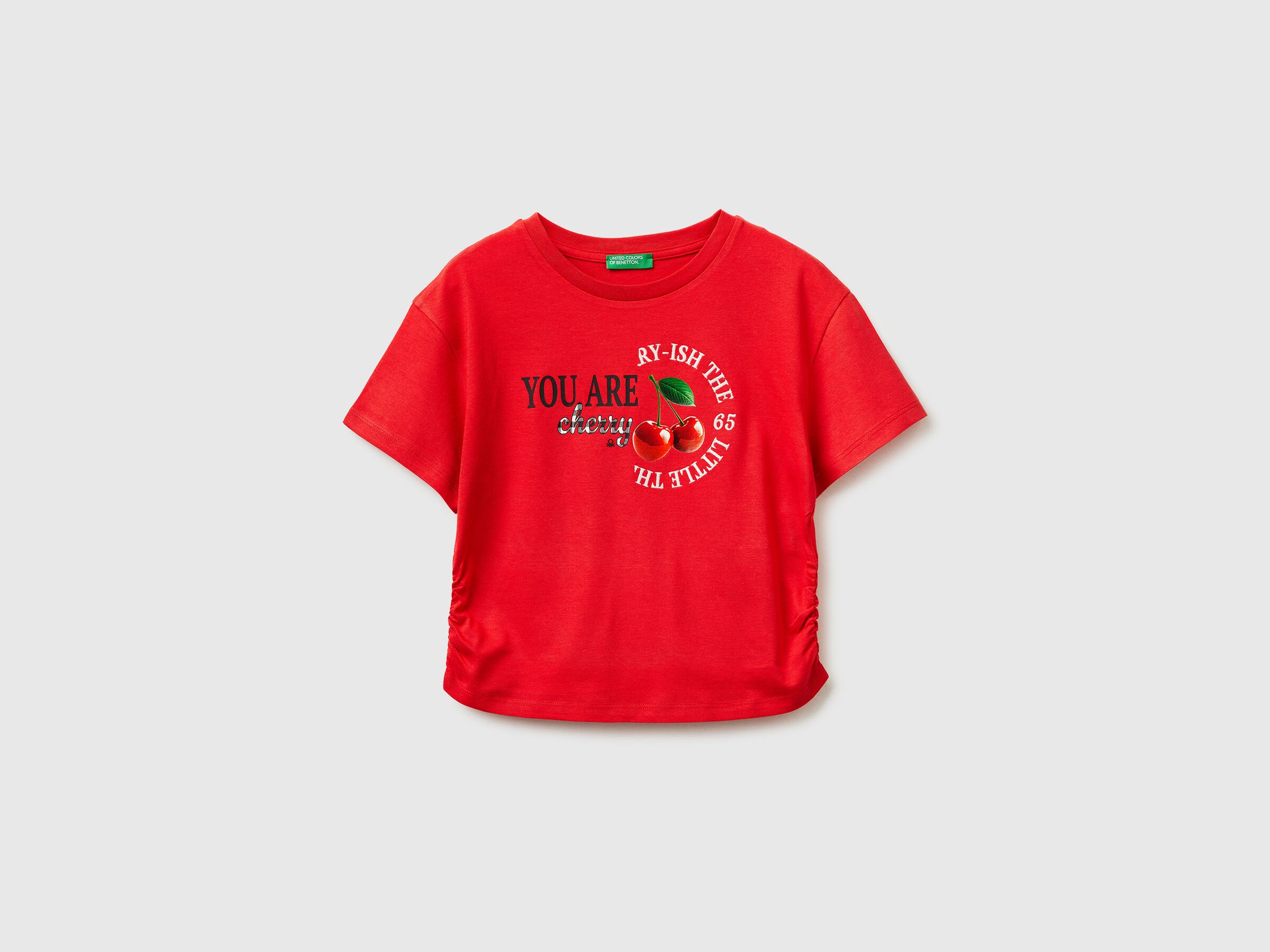 T-shirt froncé aux hanches T-shirt froncé aux hanches