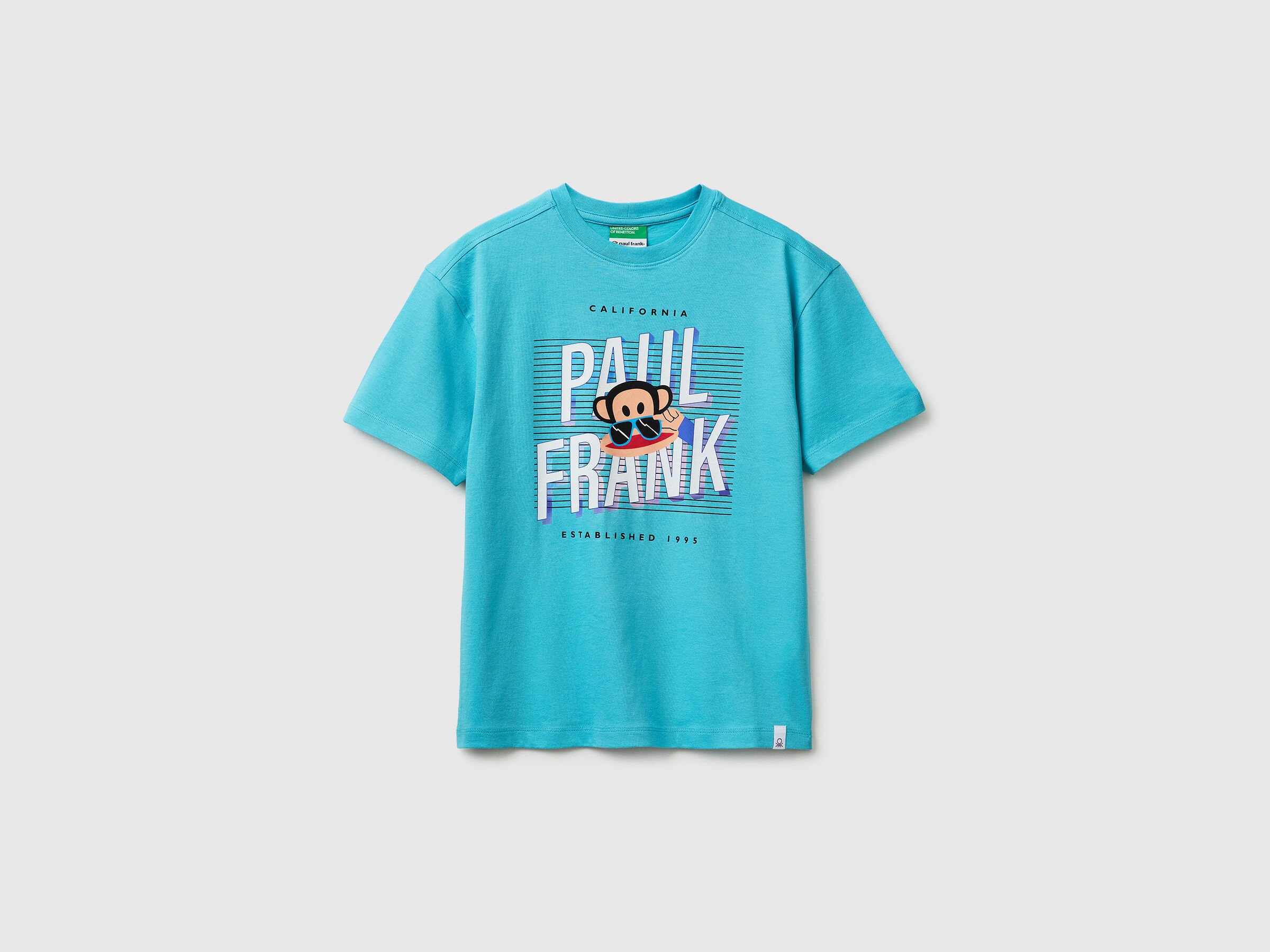 T-shirt avec impression et application T-shirt avec impression et application