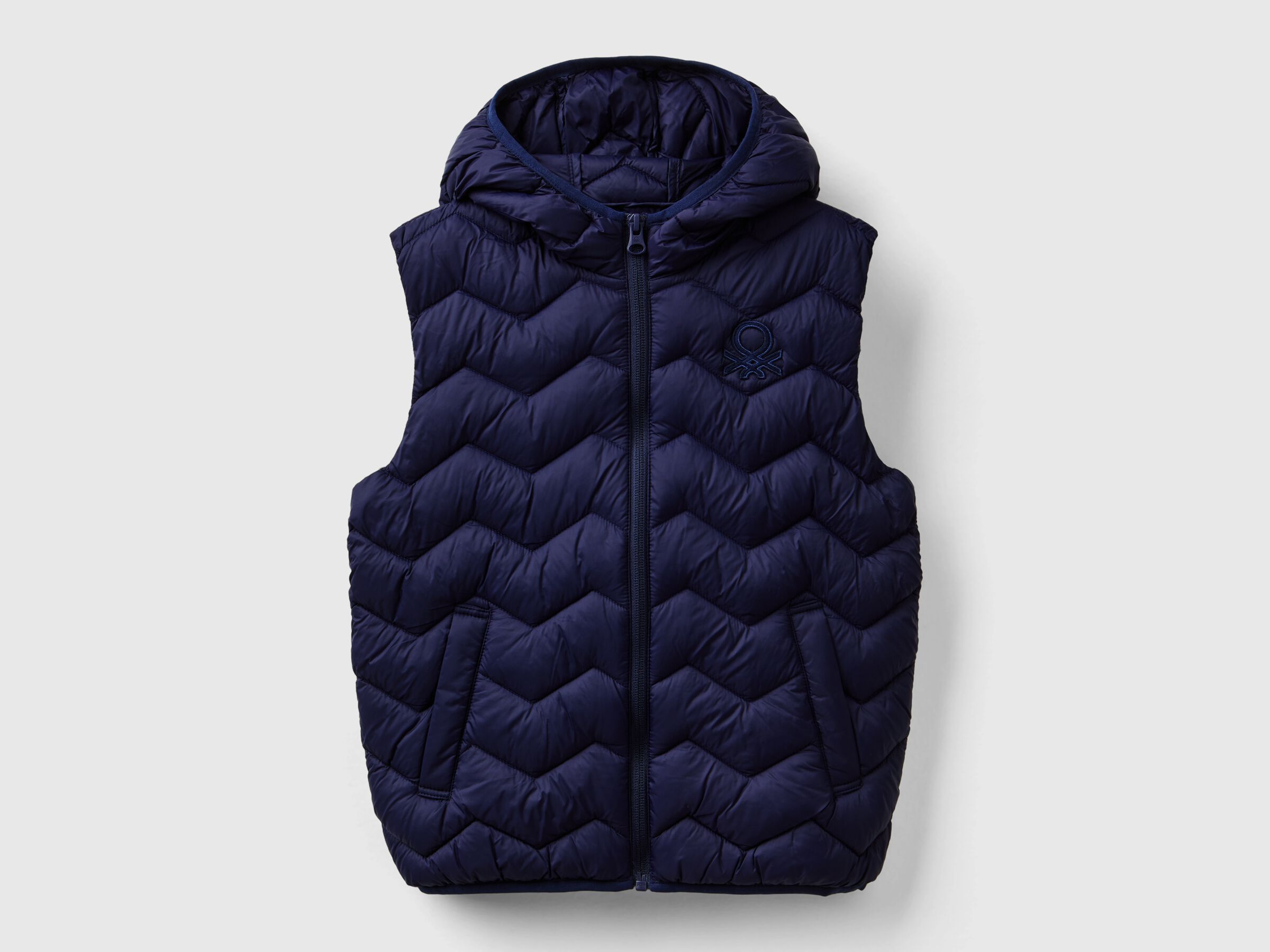 Gilet rembourré avec capuche Gilet rembourré avec capuche