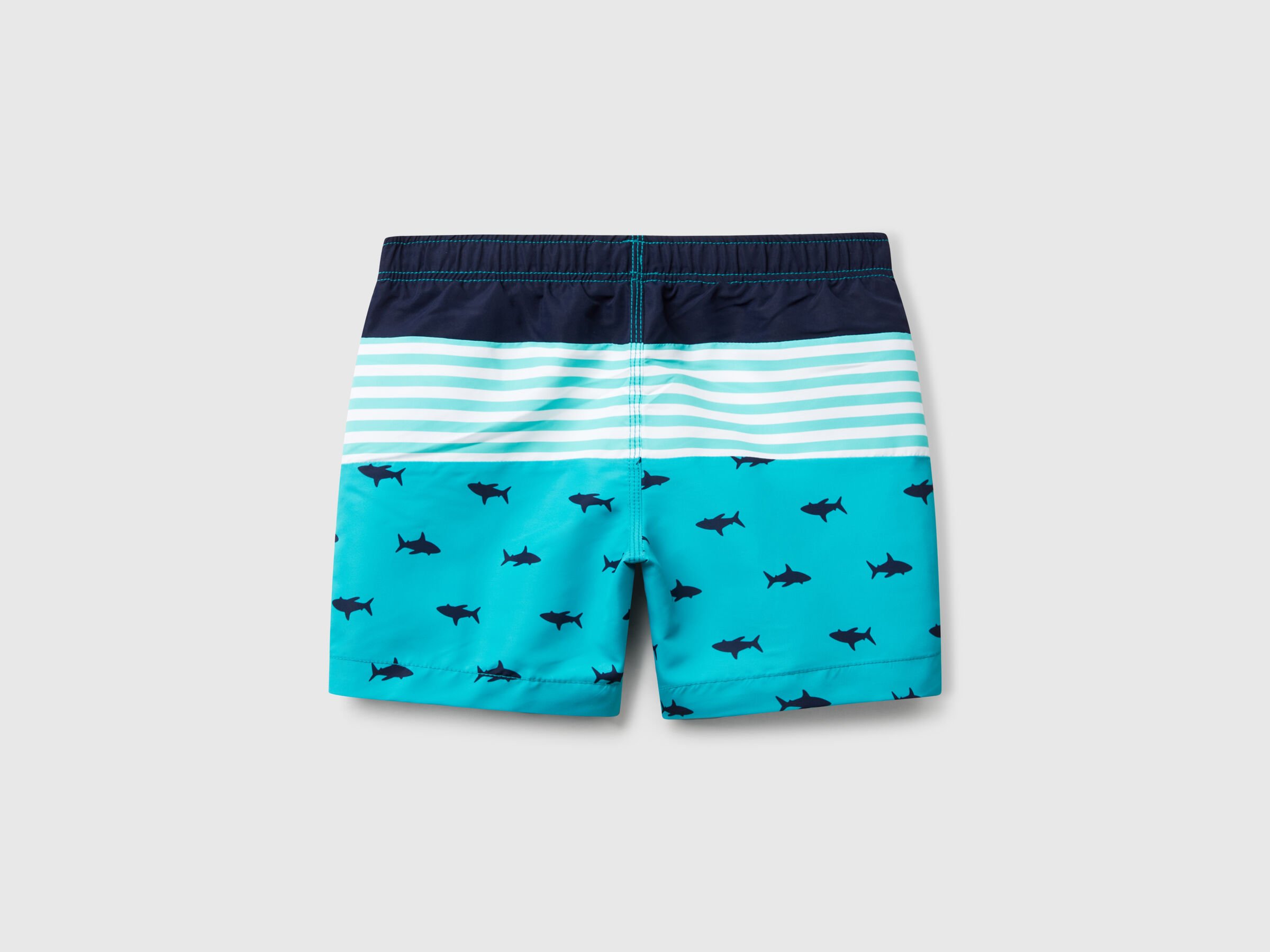 Boxer marin à rayures et requins – Image 2