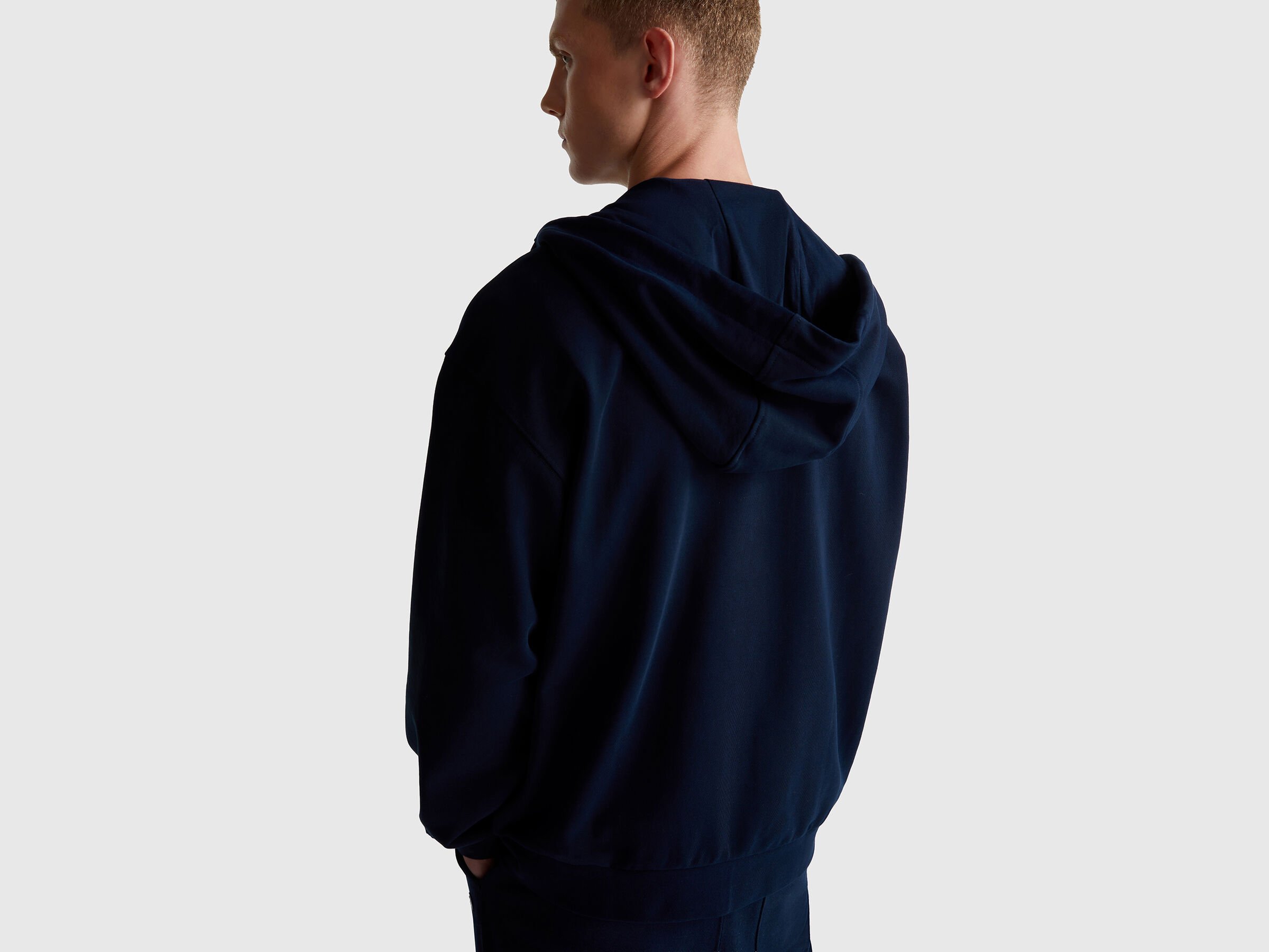Sweat zippé en coton à capuche – Image 2