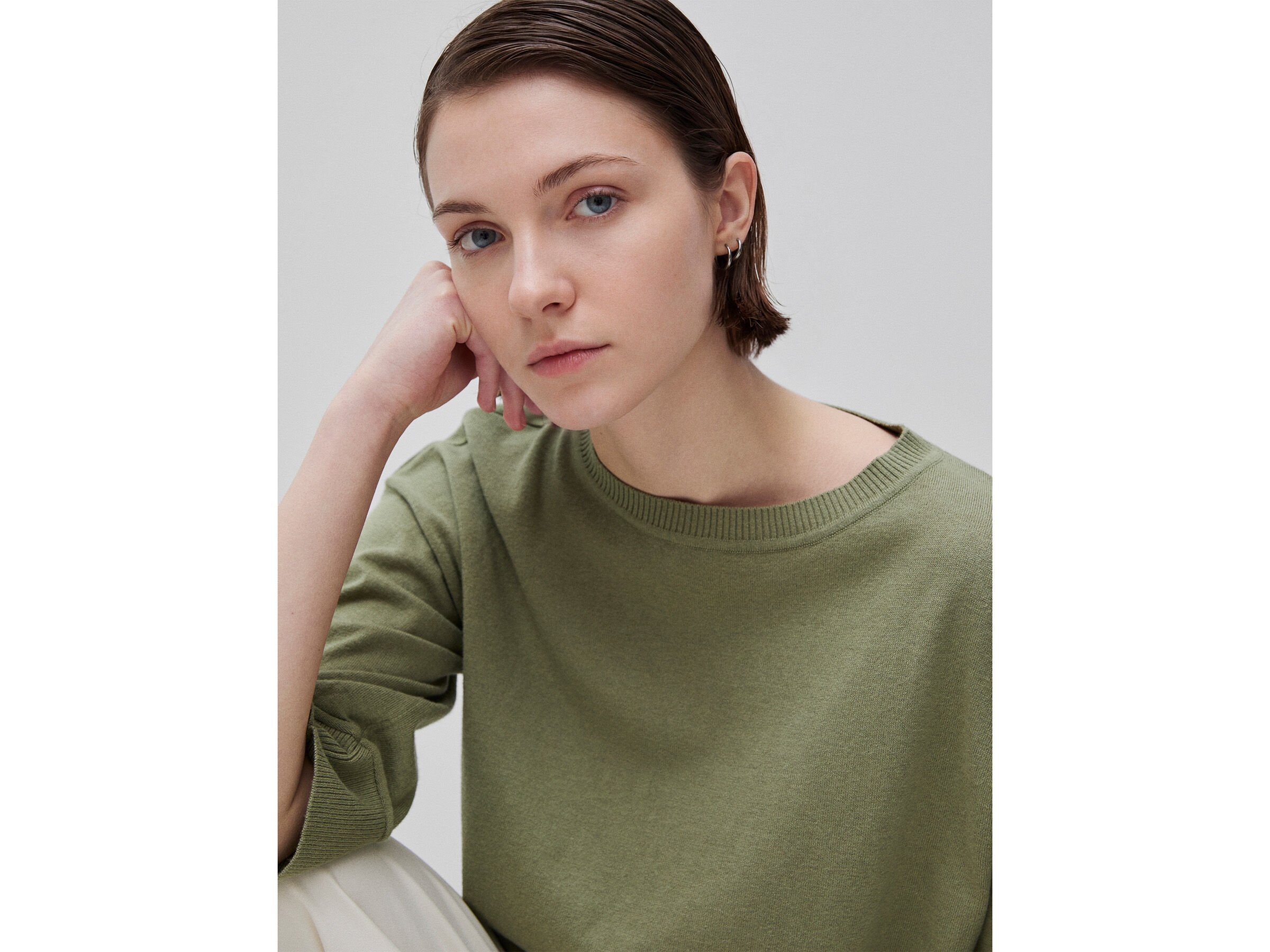 Pull à col rond en coton et laine – Image 4