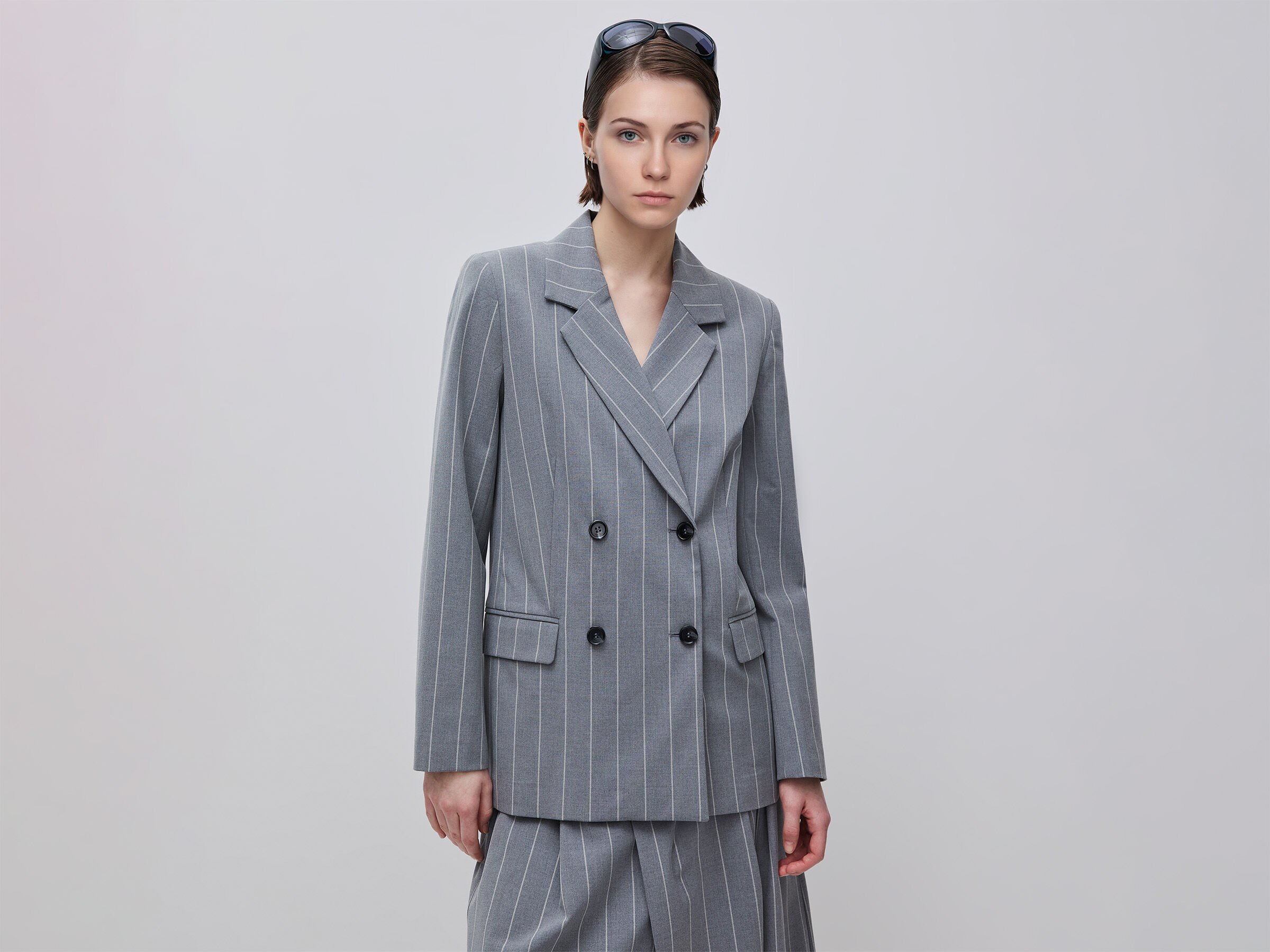 Veste croisée à fines rayures Veste croisée à fines rayures