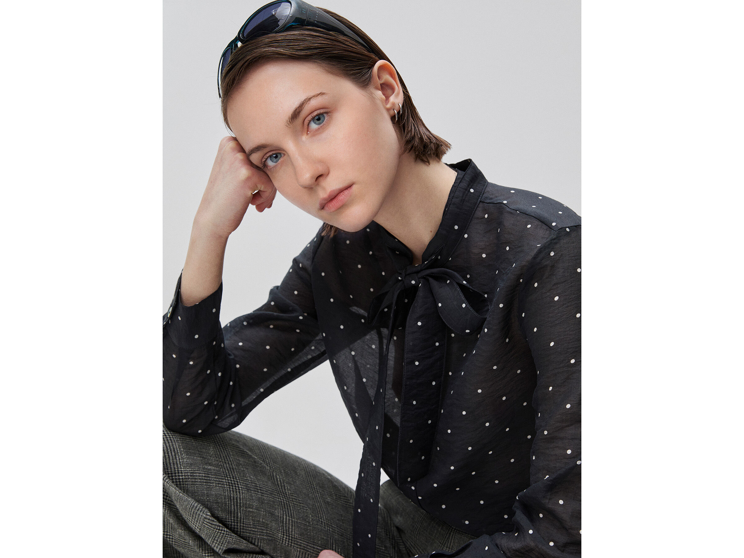 Chemise fluide à micro-pois – Image 4