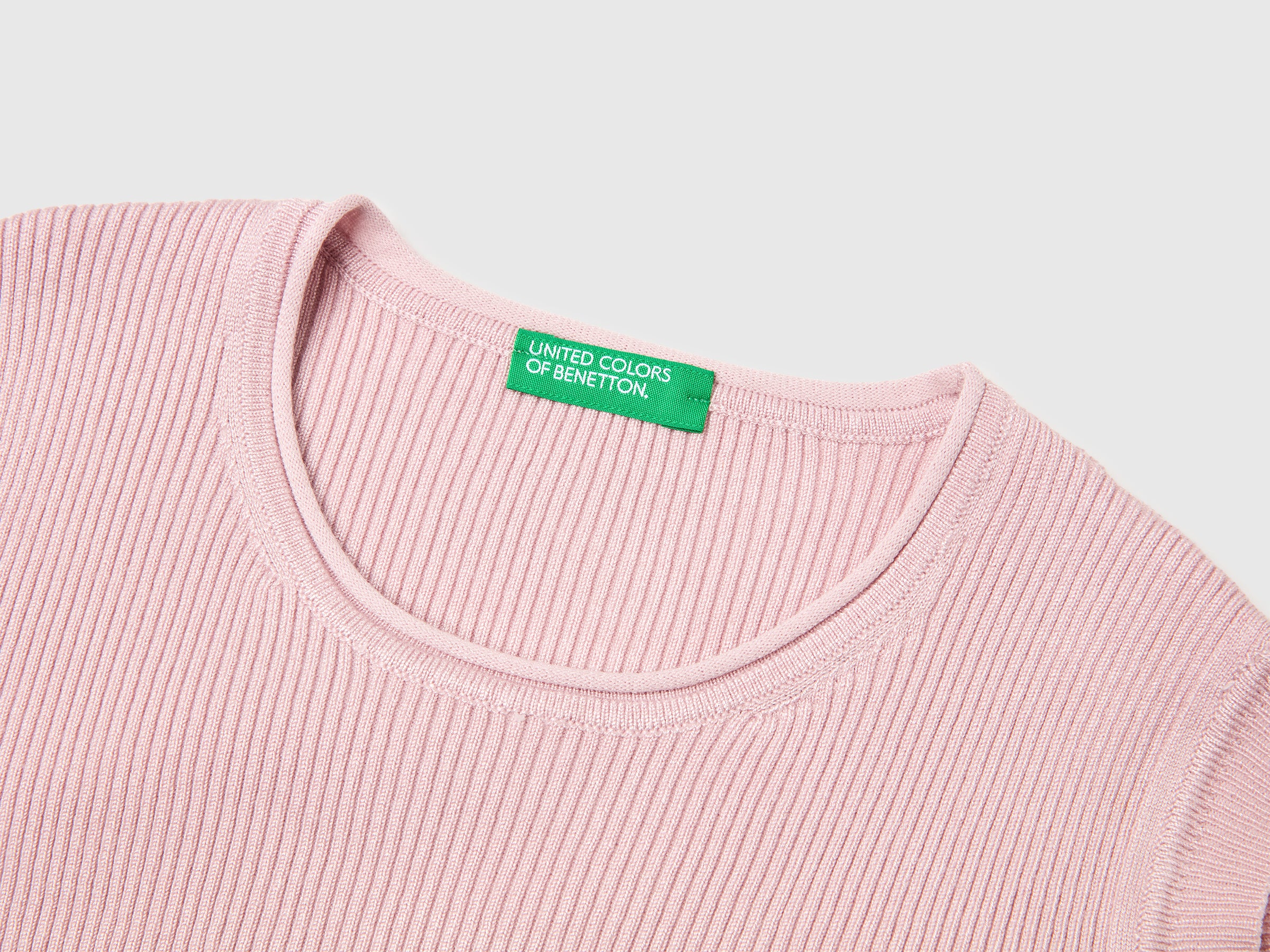 Pull à découpes – Image 3