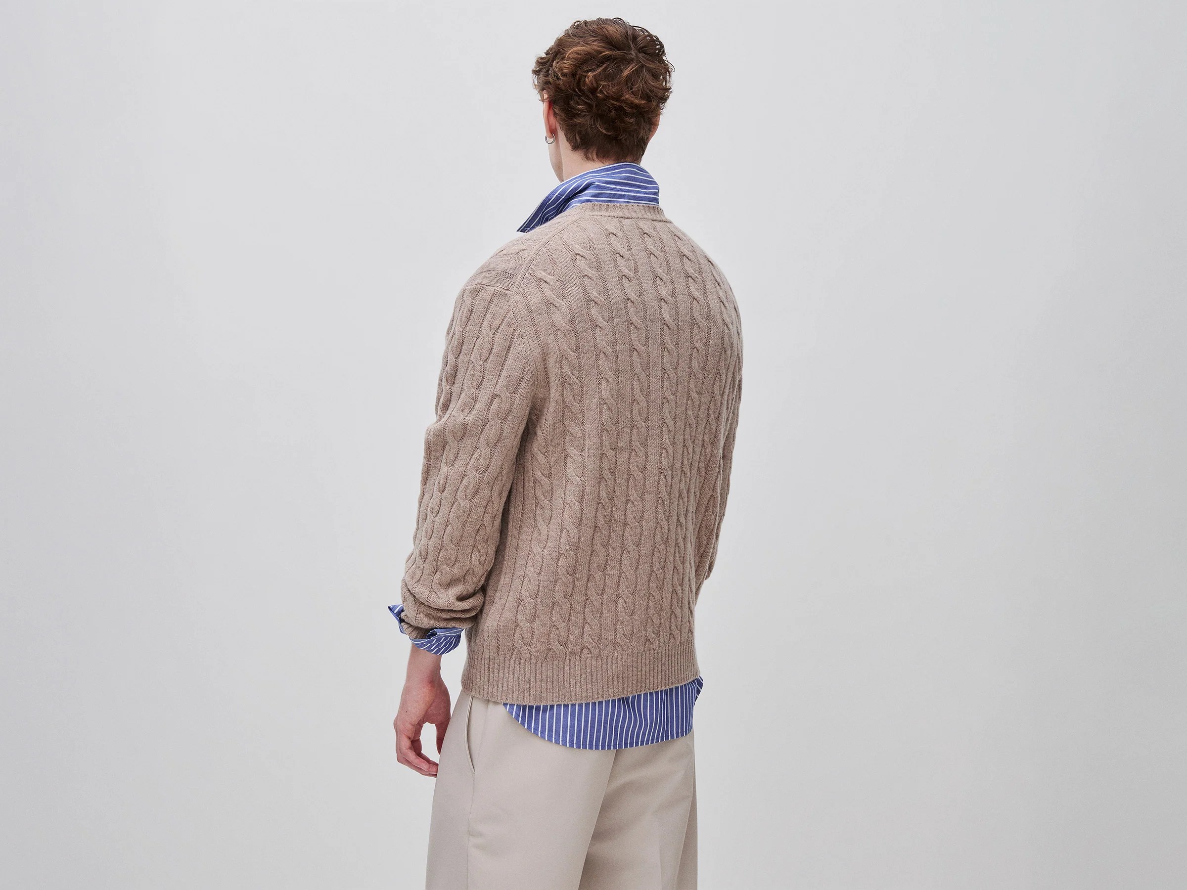 Pull col rond en laine mélangée à torsades – Image 2