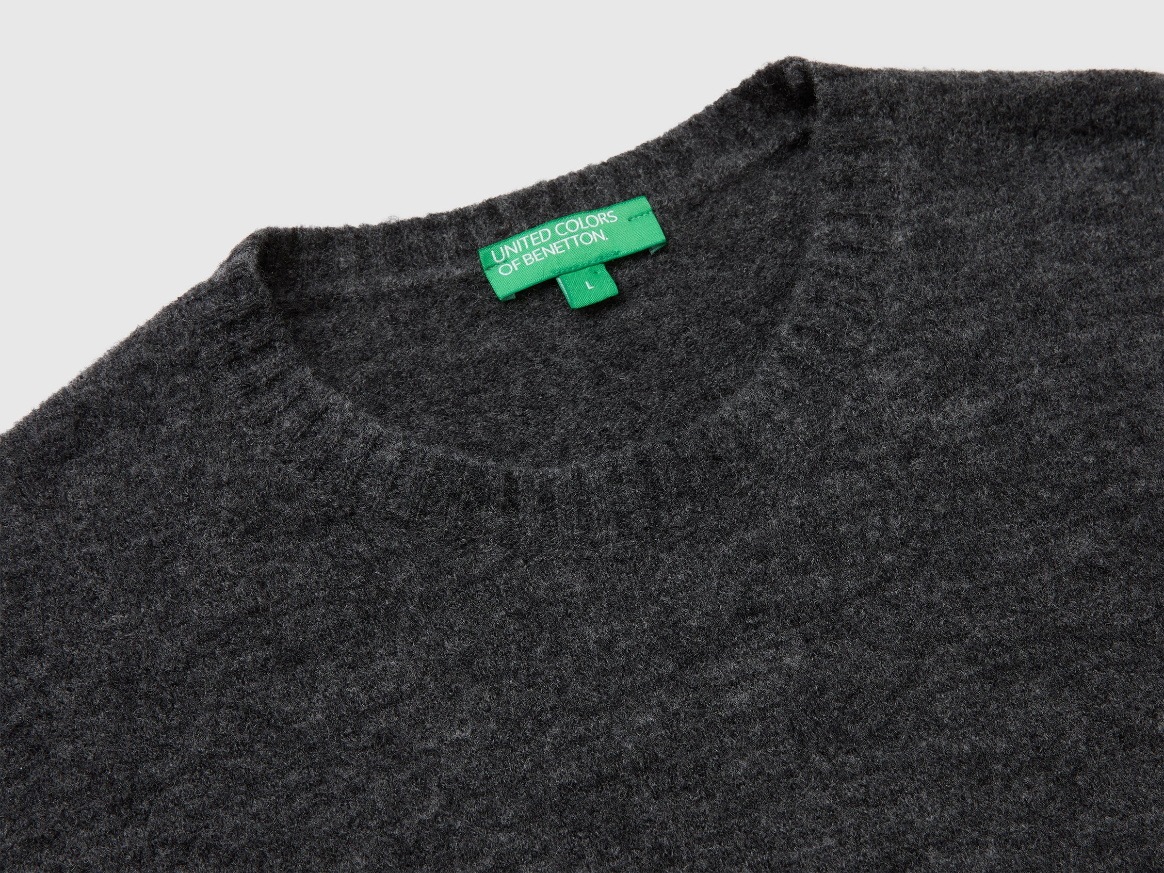 Pull col rond en laine mélangée à l’alpaga – Image 7