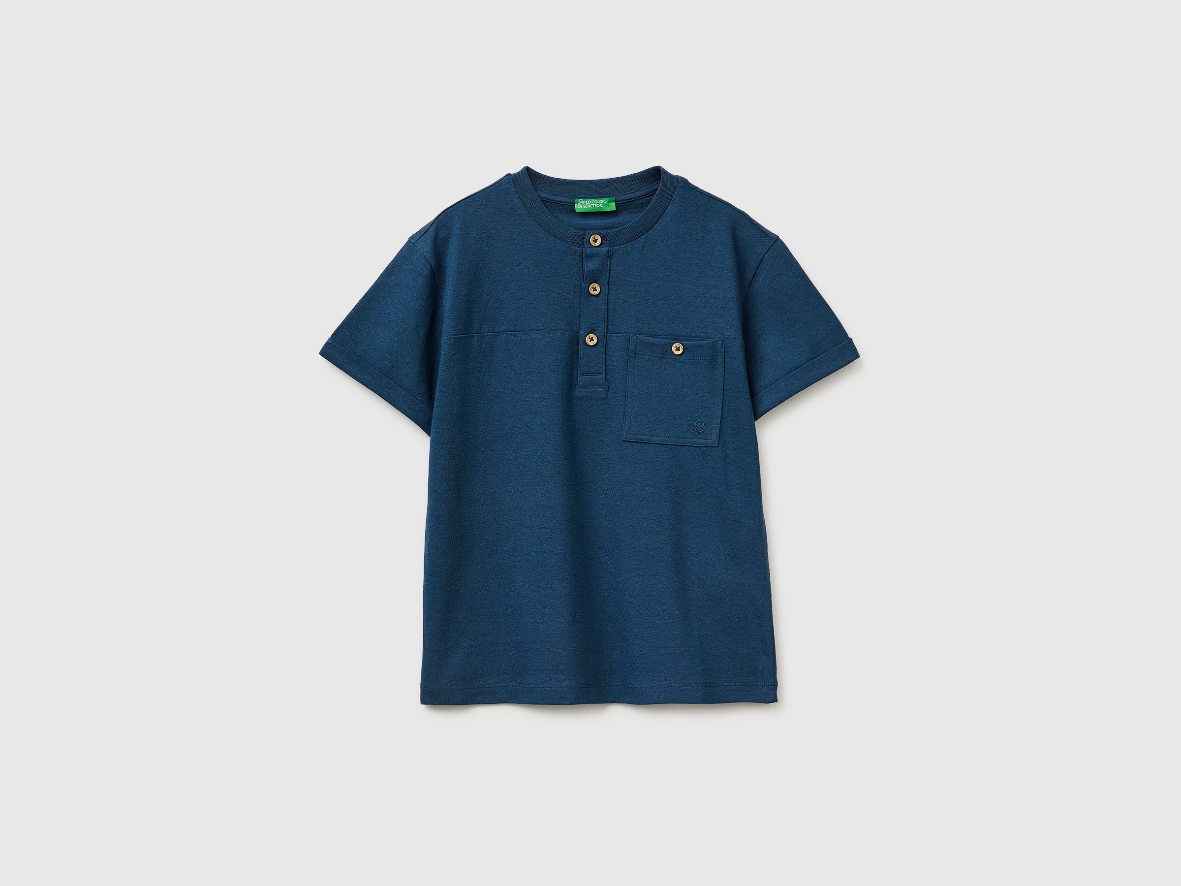 T-shirt Henley en mélange de lin T-shirt Henley en mélange de lin