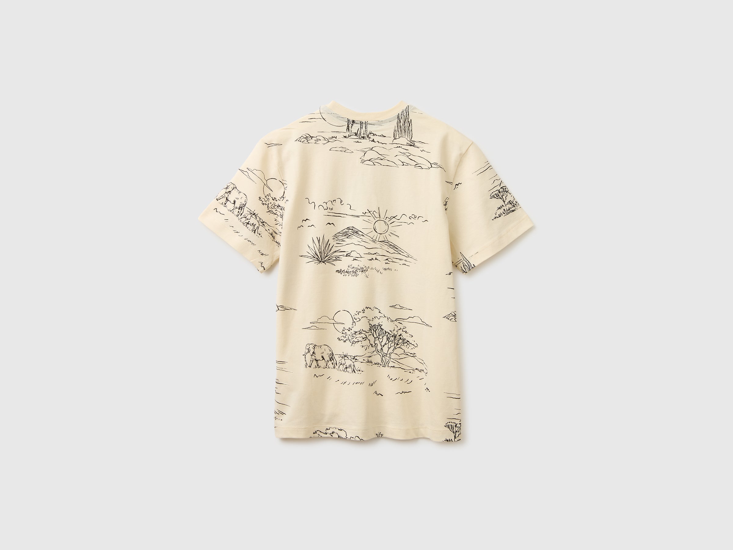 T-shirt imprimé avec poche – Image 2