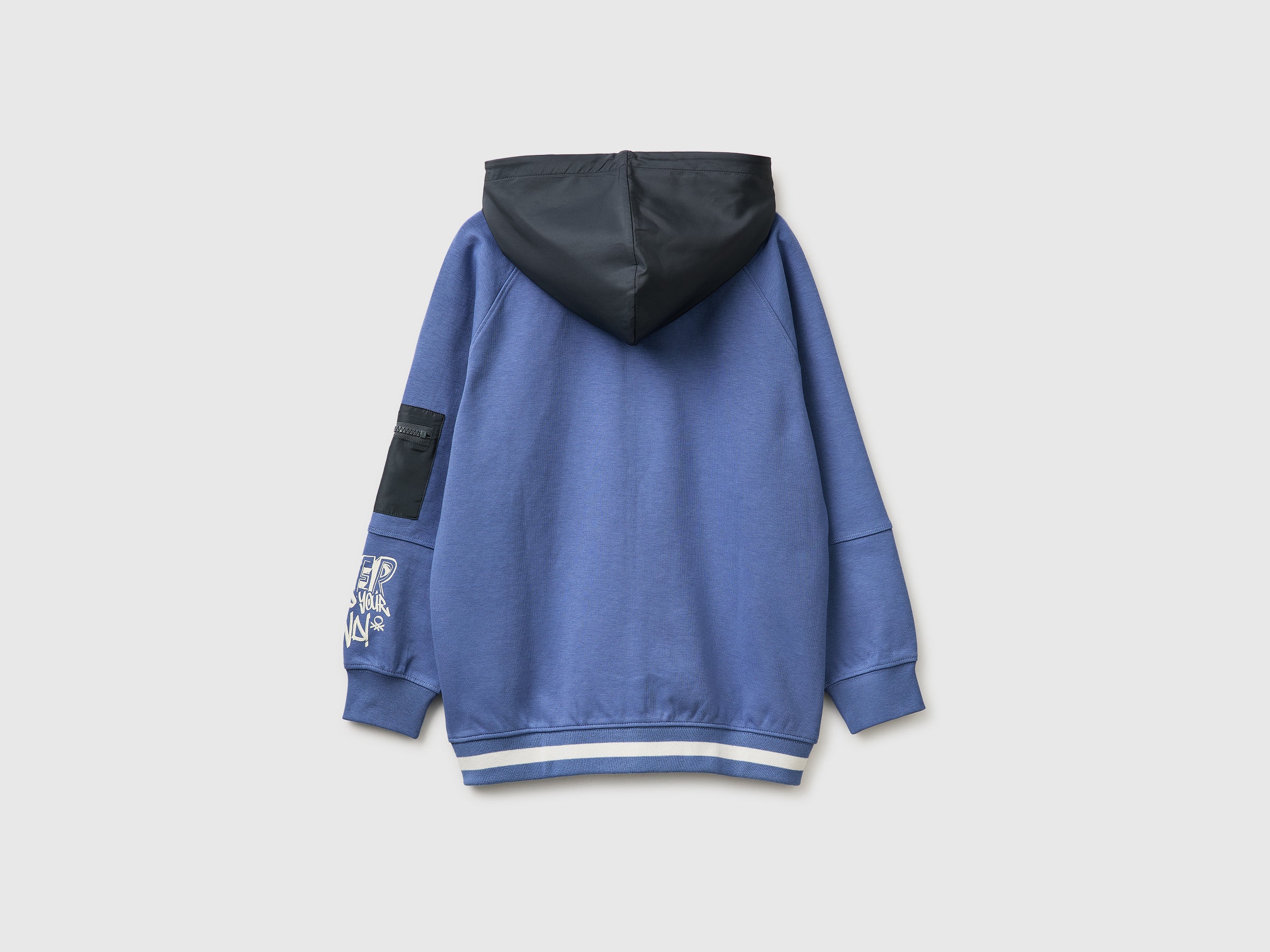 Sweat-shirt ouvert avec empiècements en nylon – Image 2
