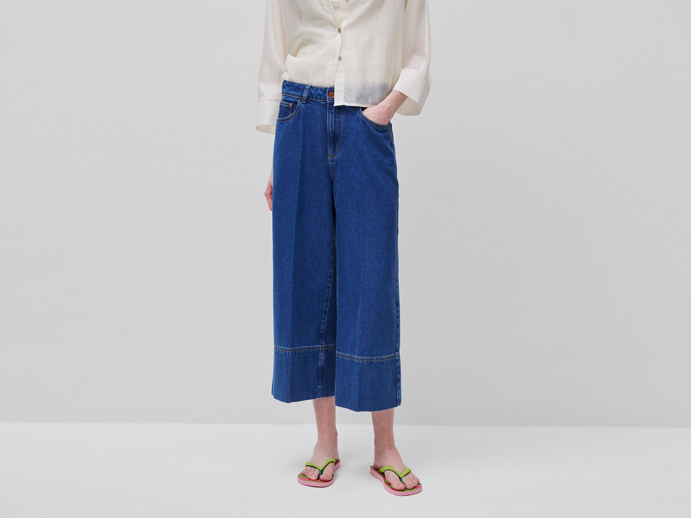 Pantalon en denim coupe large Pantalon en denim coupe large
