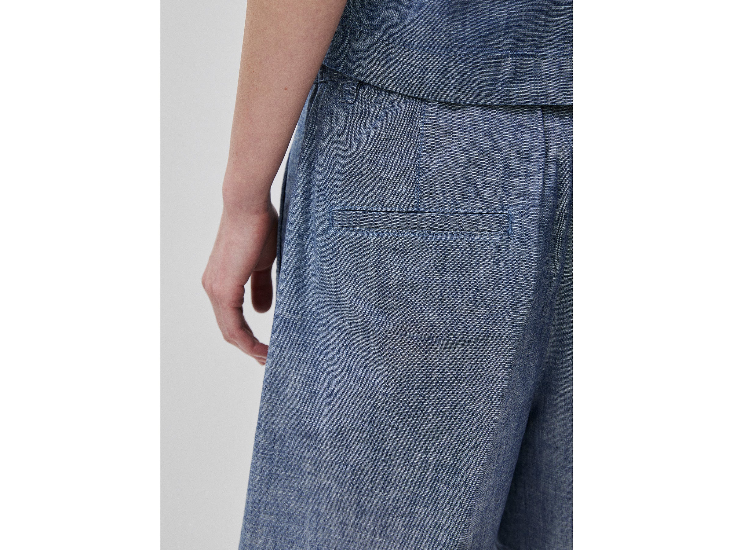 Bermudas en chambray doux – Image 2