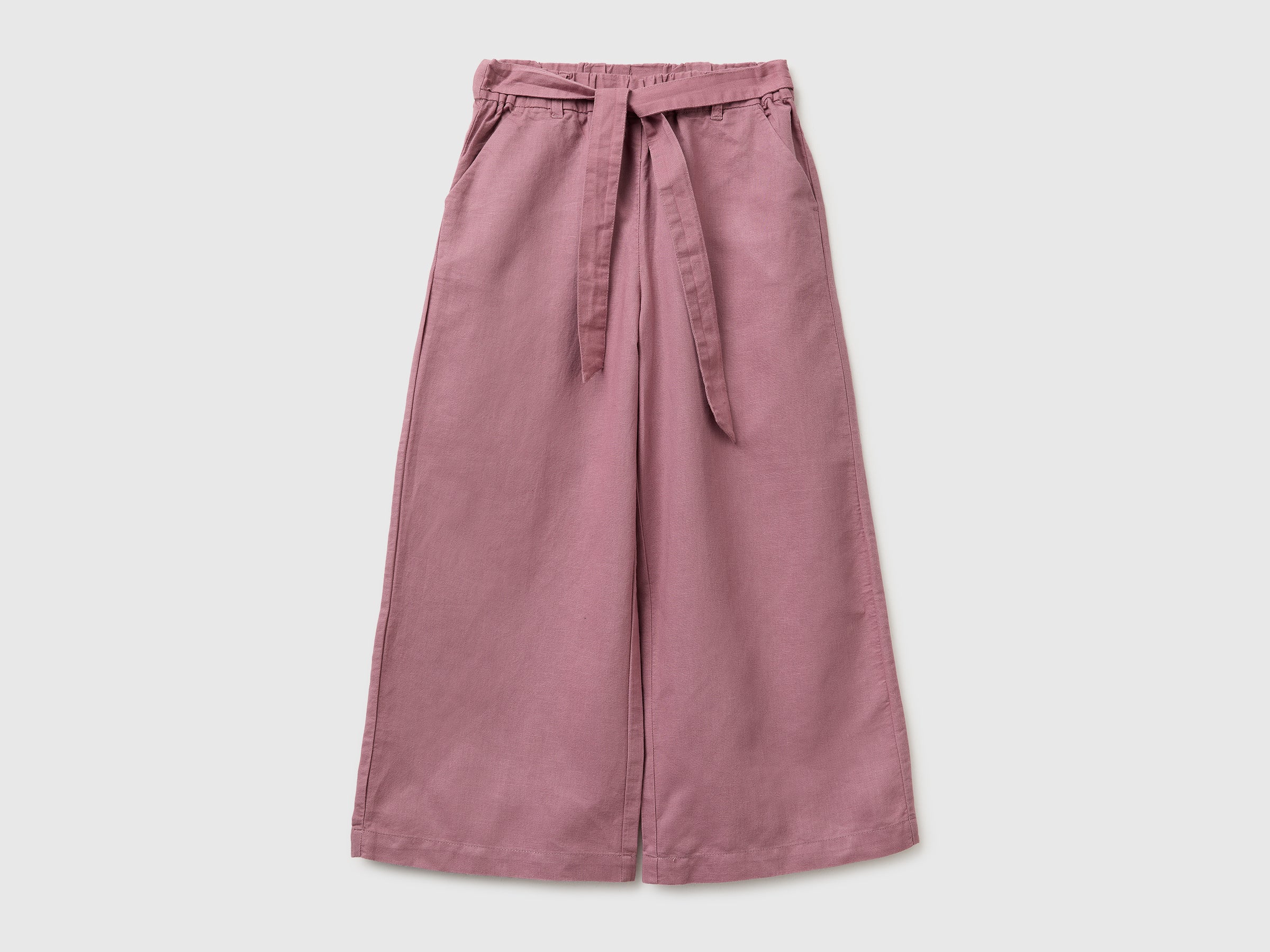 Pantalon en lin mélangé avec ceinture Pantalon en lin mélangé avec ceinture