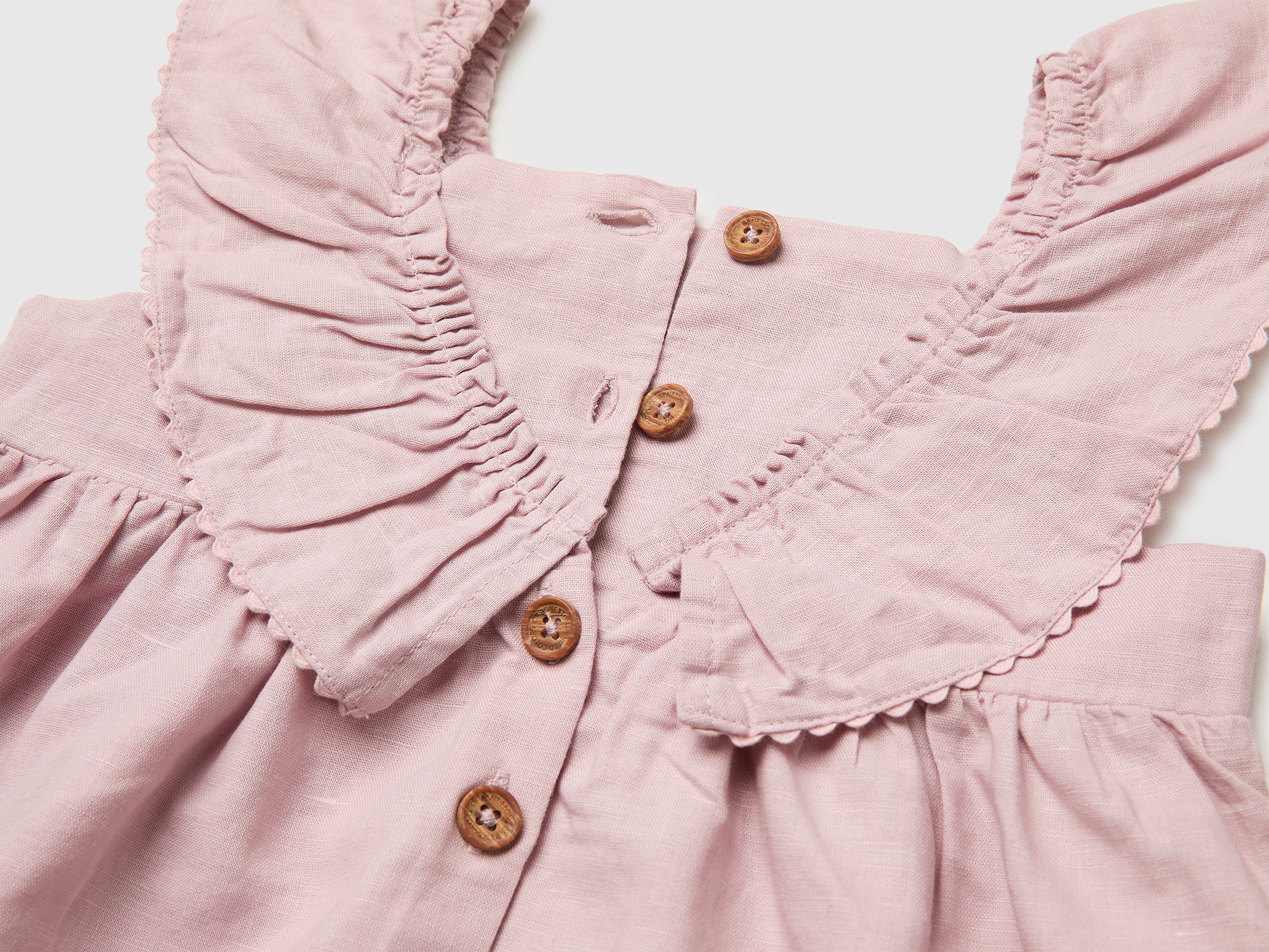 Robe en lin mélangé à volants – Image 3