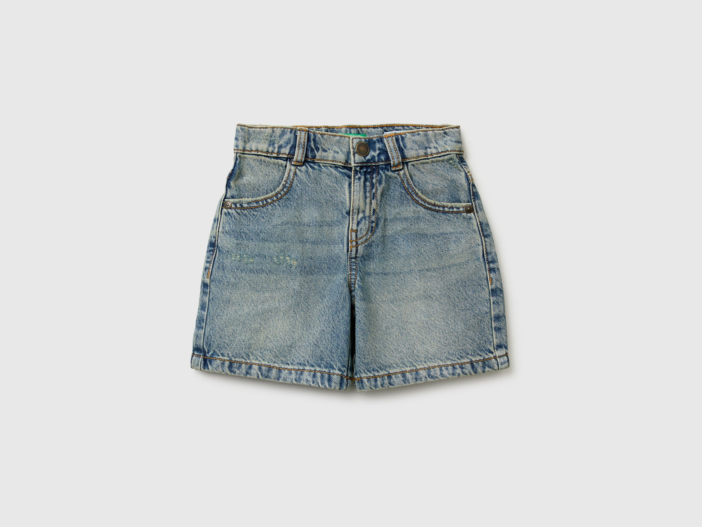 Bermuda en denim effet usé Bermuda en denim effet usé