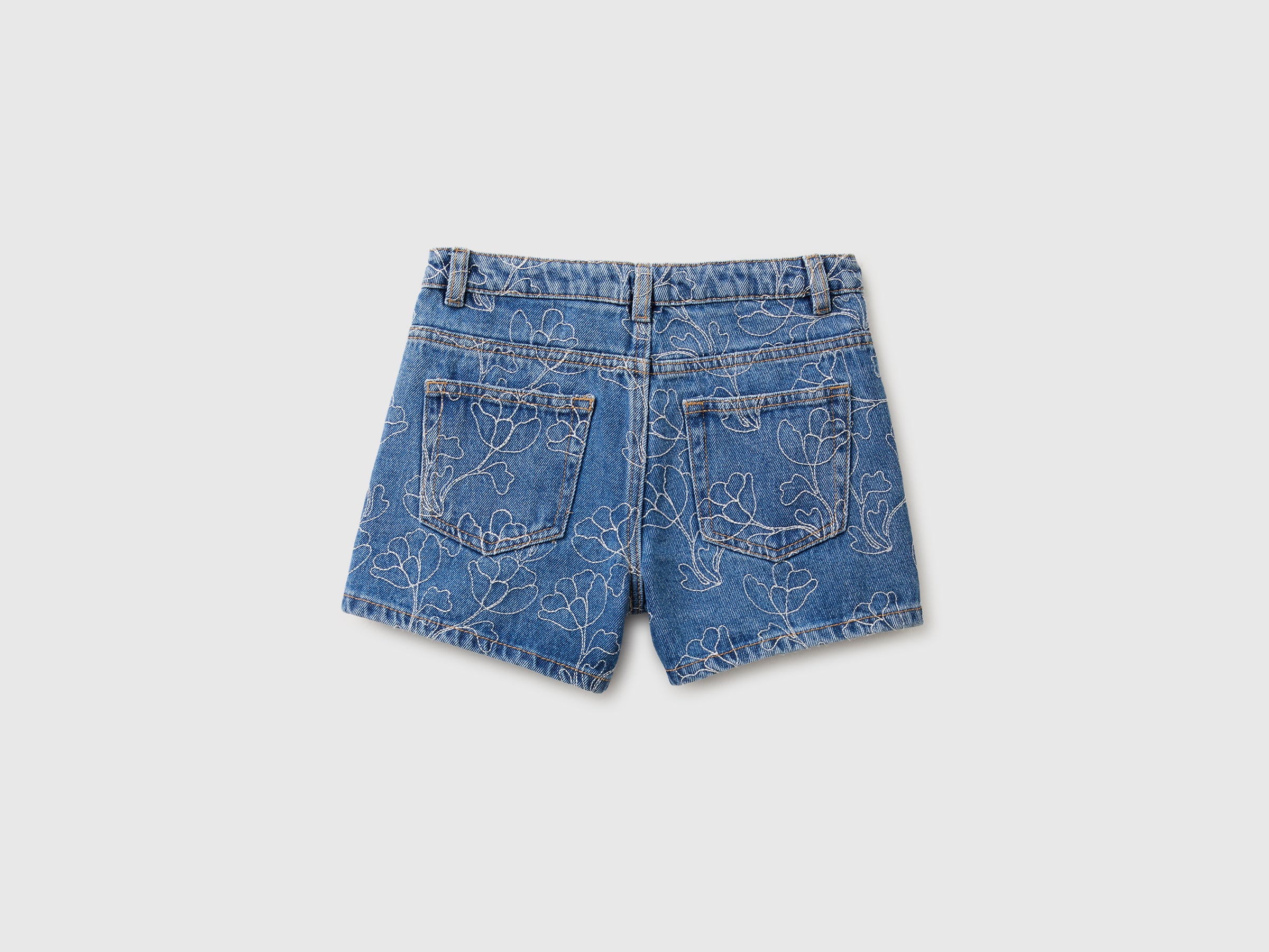 Short en jean brodé – Image 2