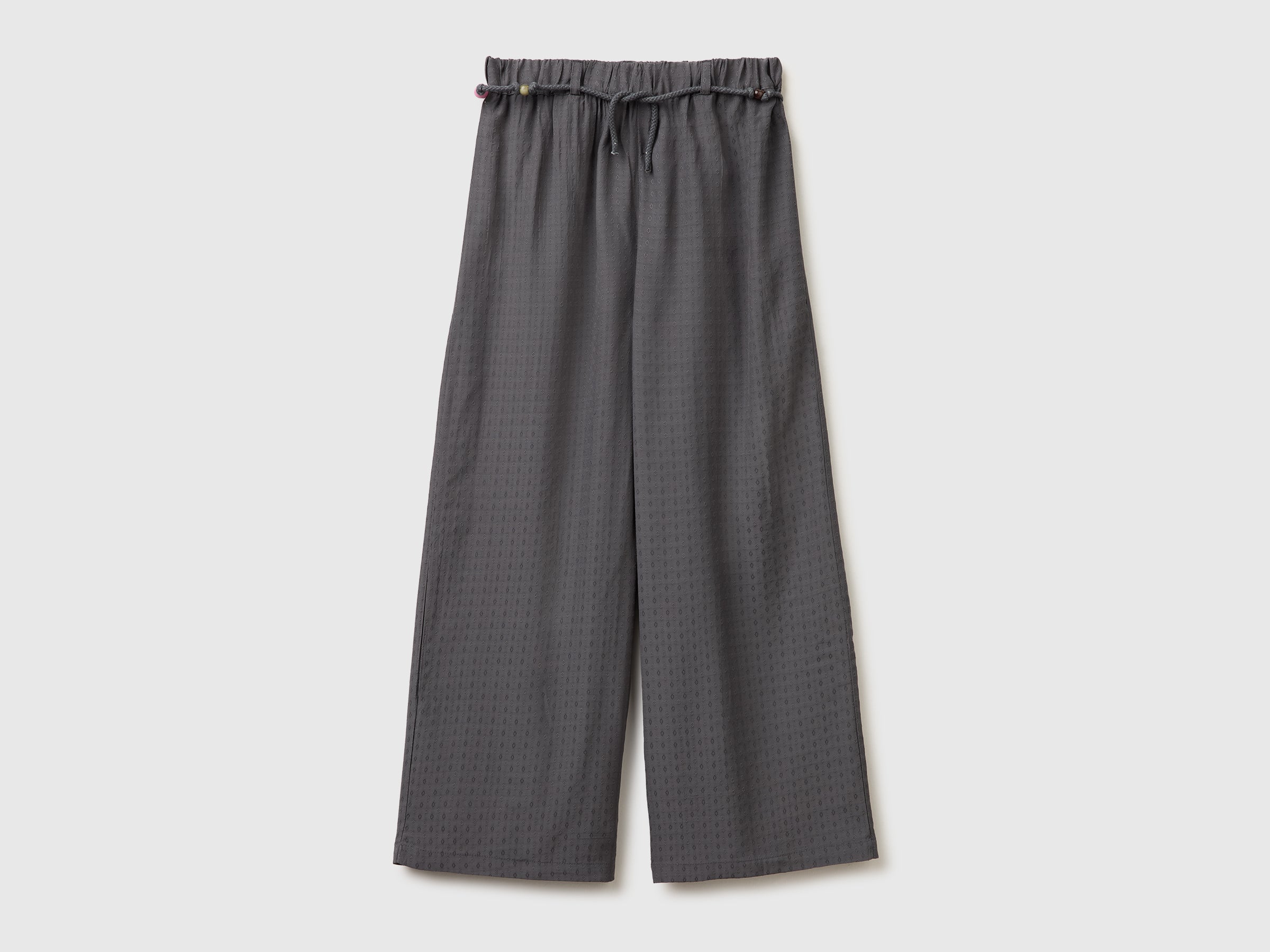Pantalon large avec ceinture Pantalon large avec ceinture