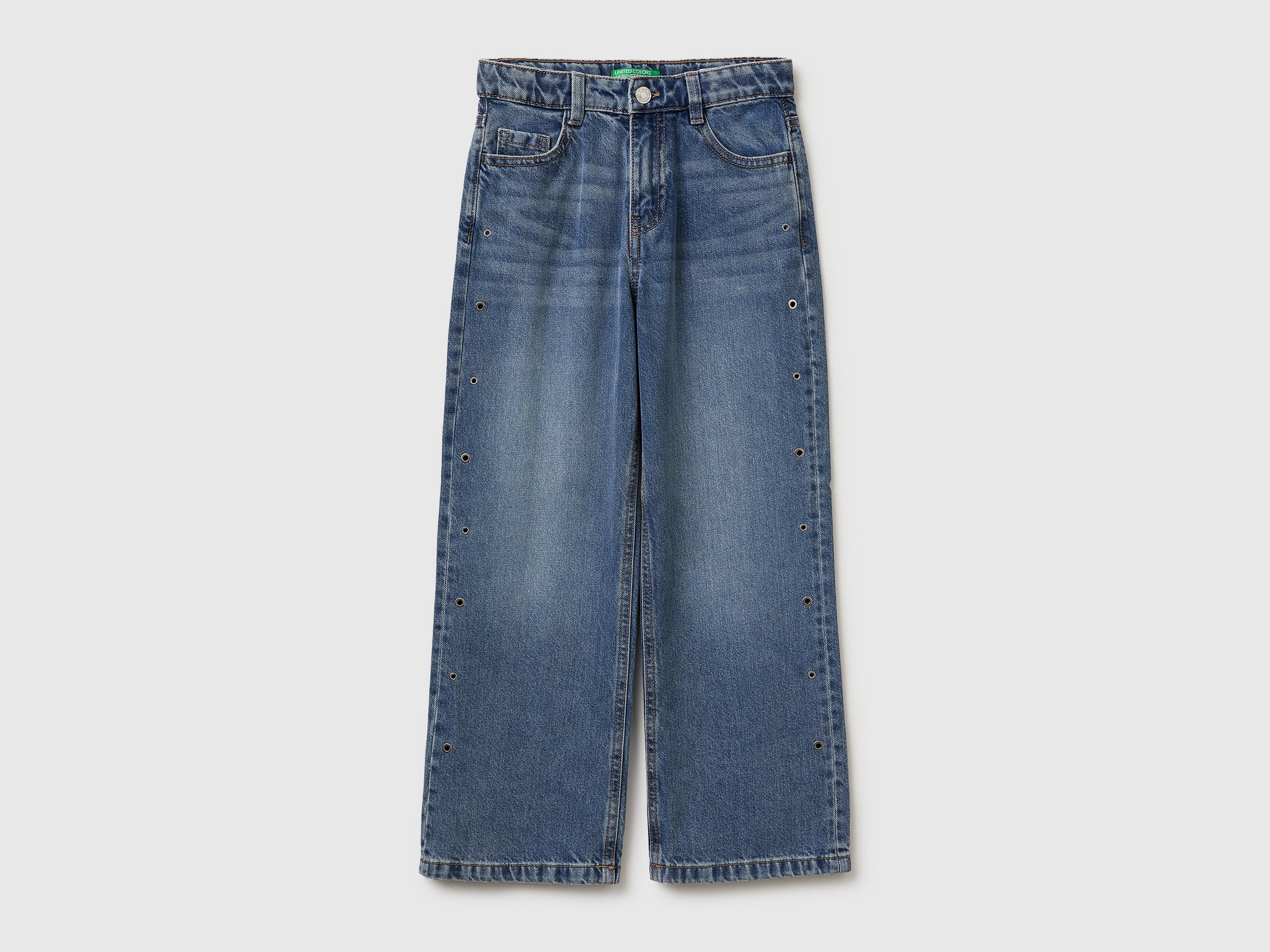Jeans droits à œillets Jeans droits à œillets