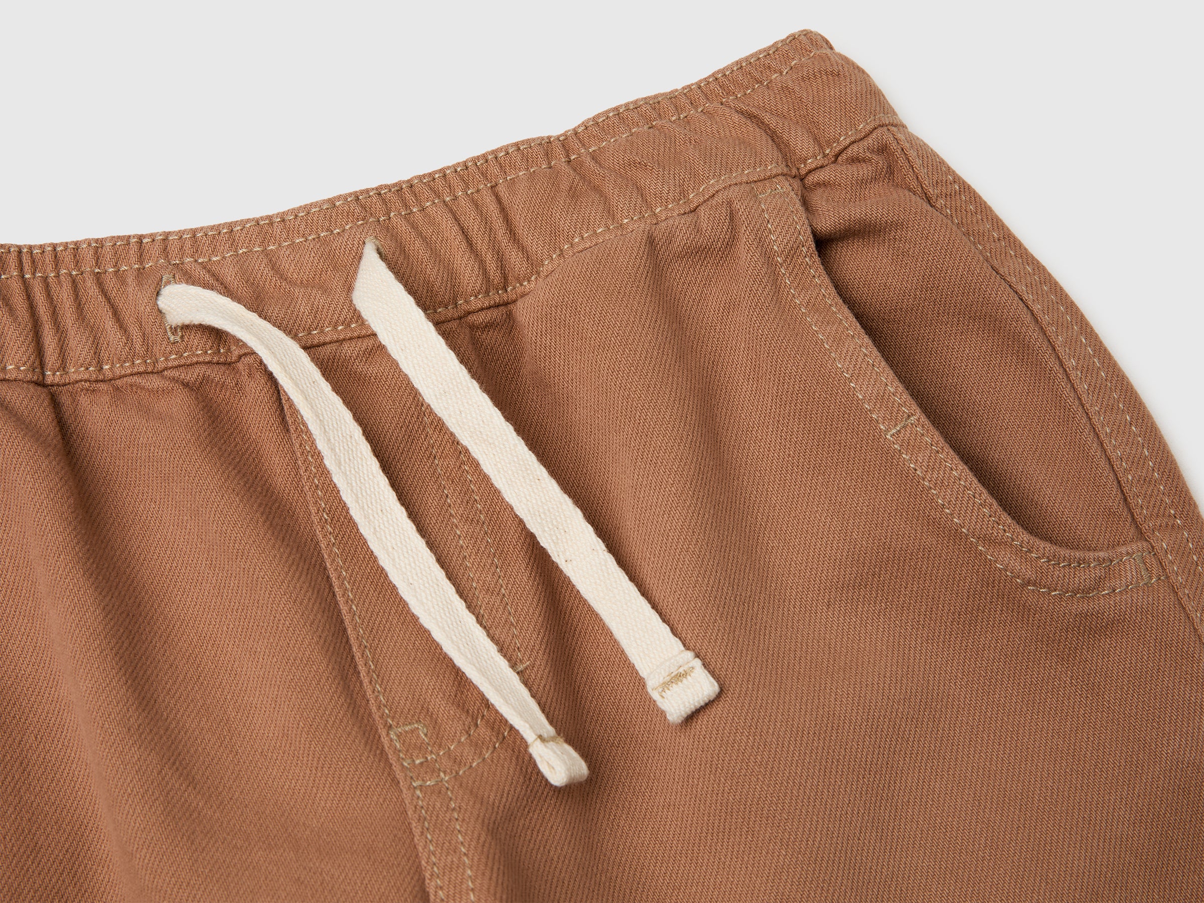 Pantalon de jogging en coton avec cordon de serrage – Image 3