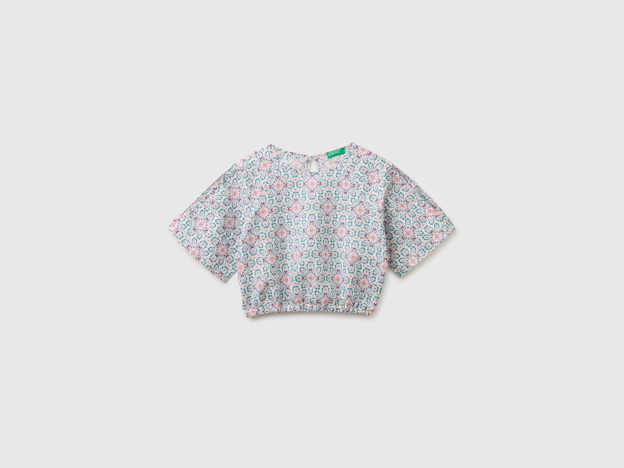 Blouse fleurie en lin mélangé Blouse fleurie en lin mélangé