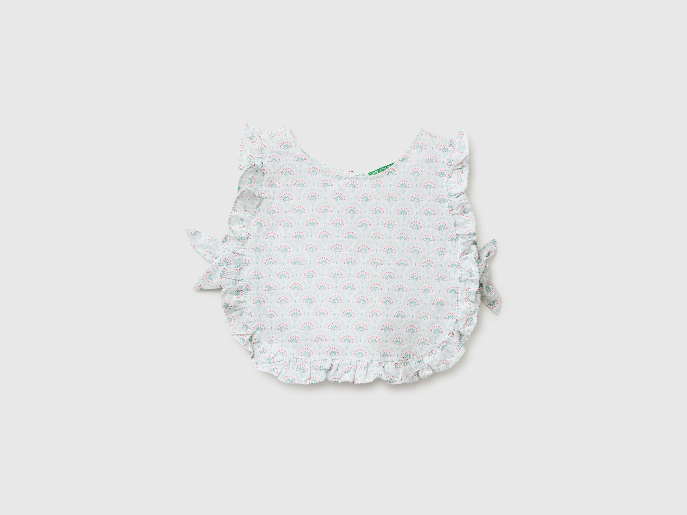 Blouse fleurie en lin mélangé Blouse fleurie en lin mélangé