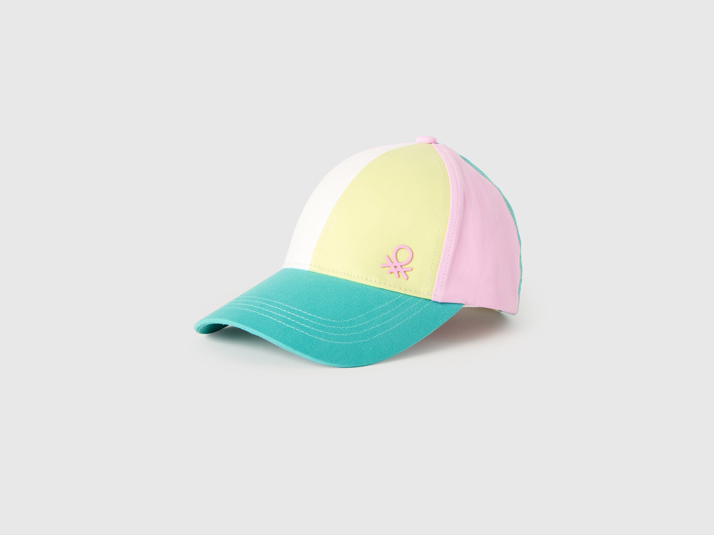 Casquette de baseball à blocs de couleur Casquette de baseball à blocs de couleur