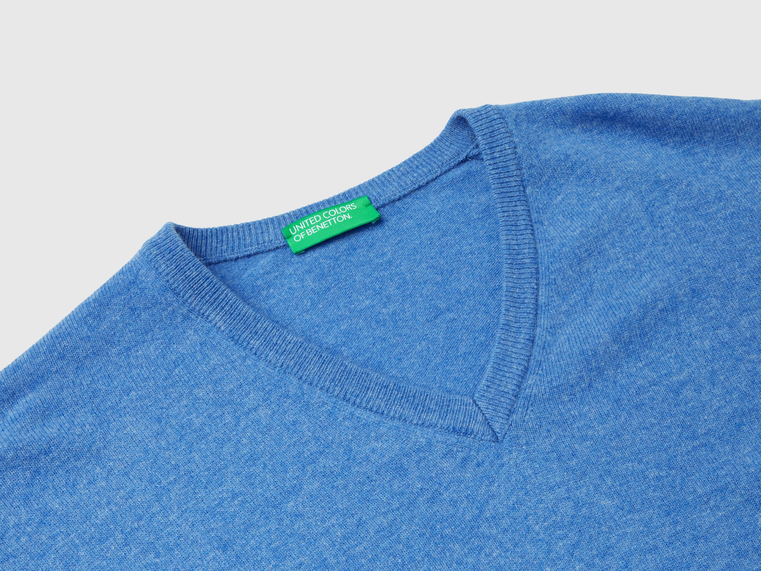 Pull col V en pure laine vierge – Image 5