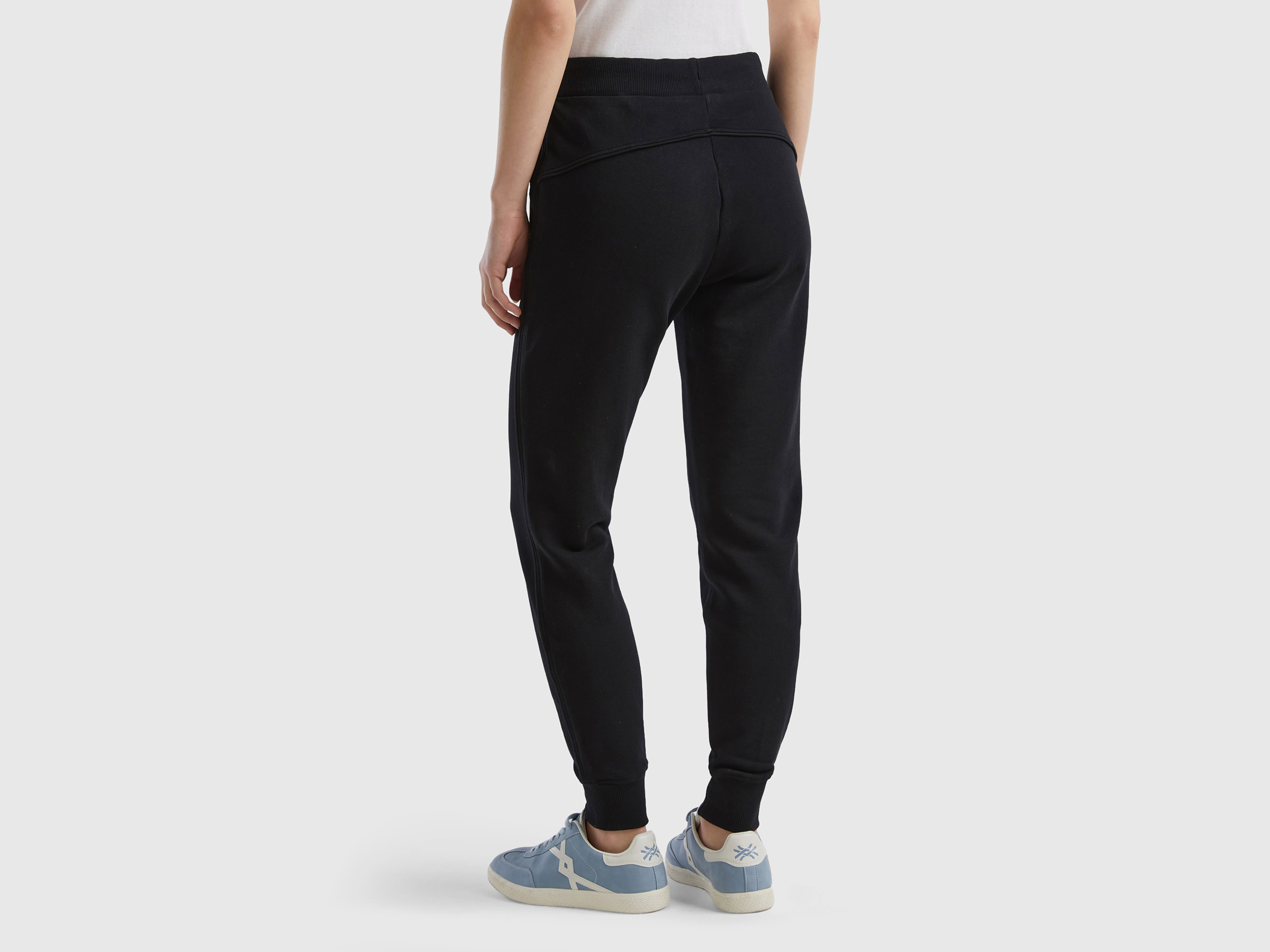 Jogging avec cordon de serrage – Image 2