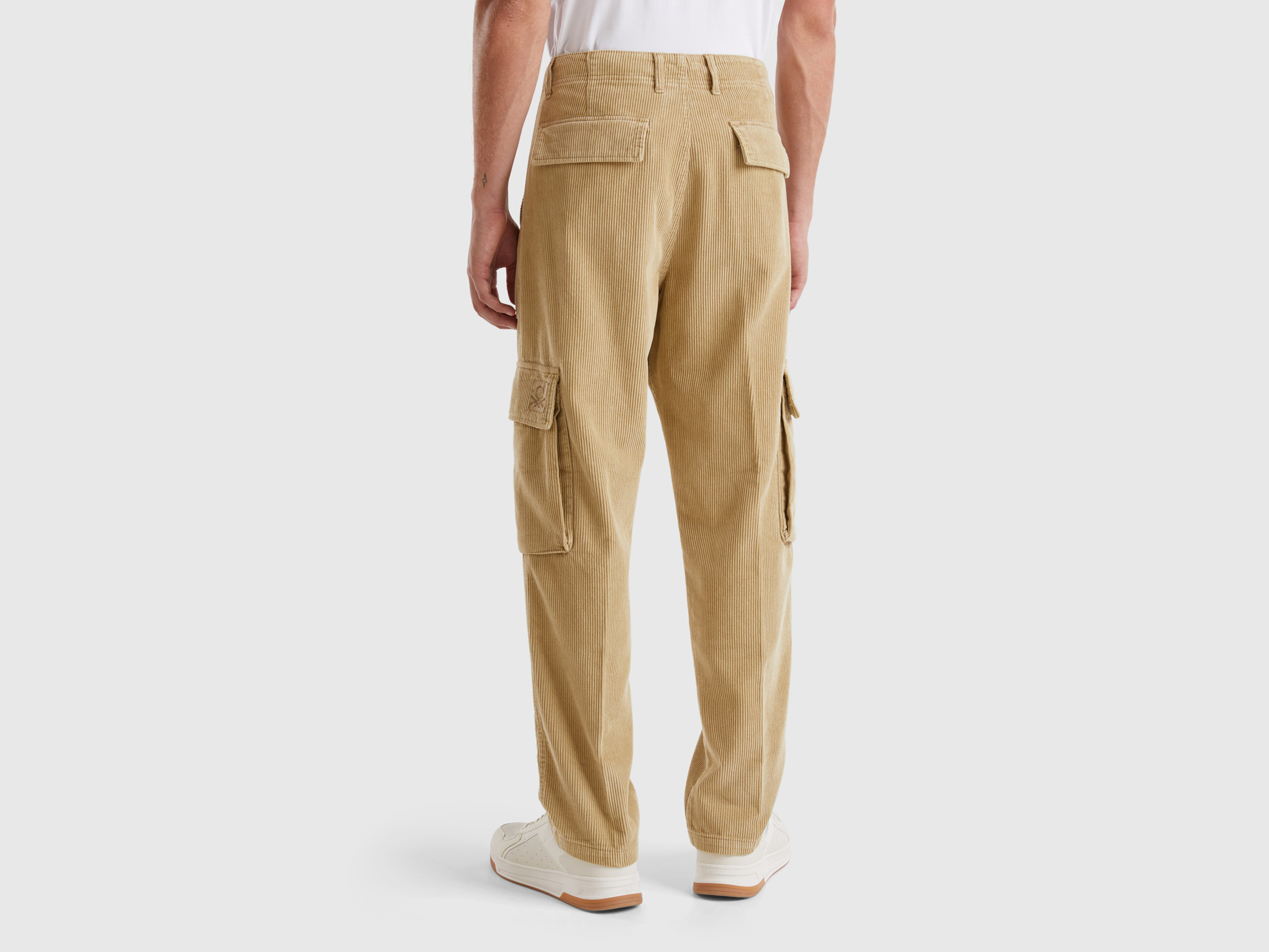 Pantalon cargo 100 % coton avec poches détaillées. – Image 2
