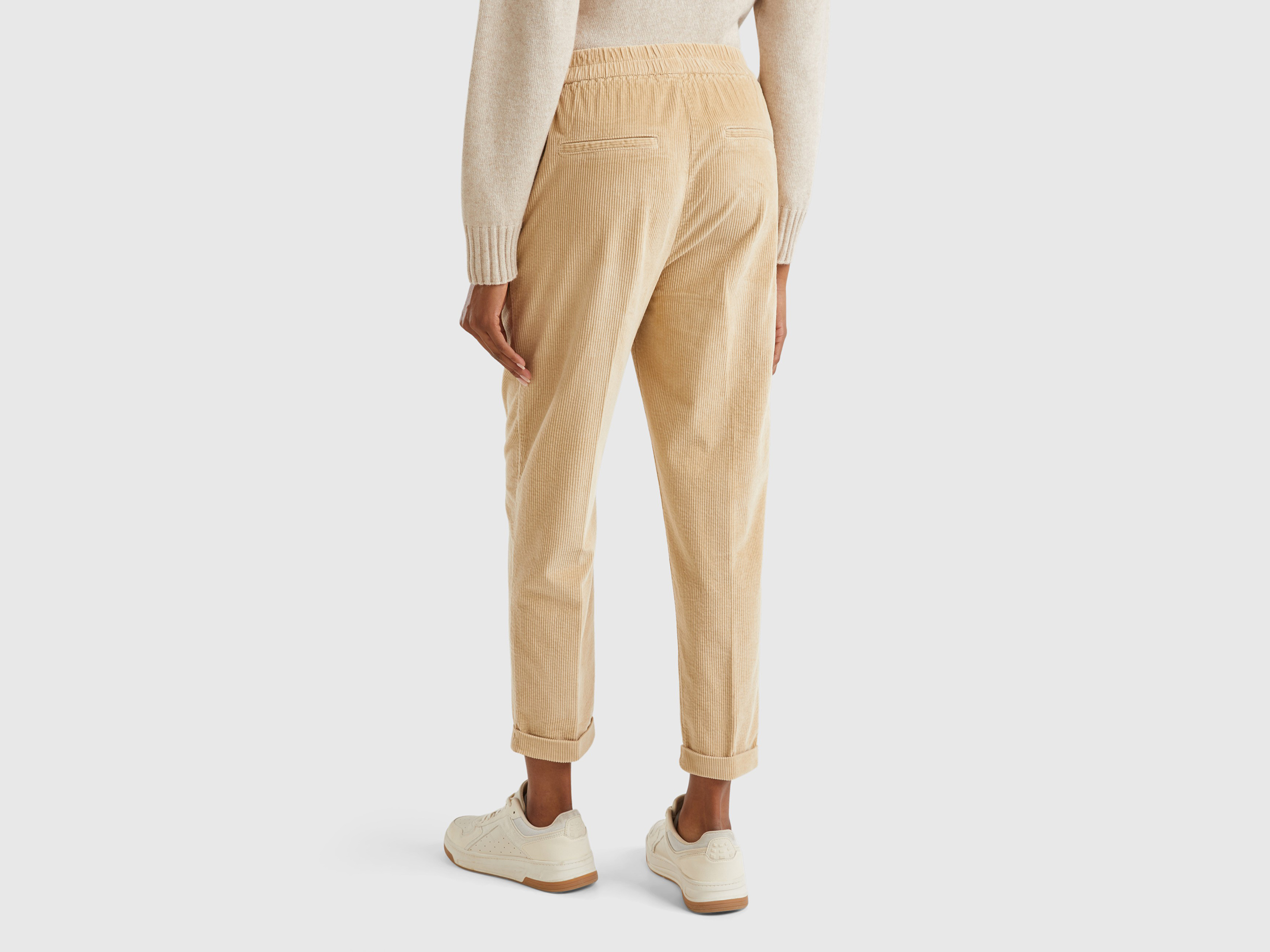 Pantalon chino en velour – Image 2