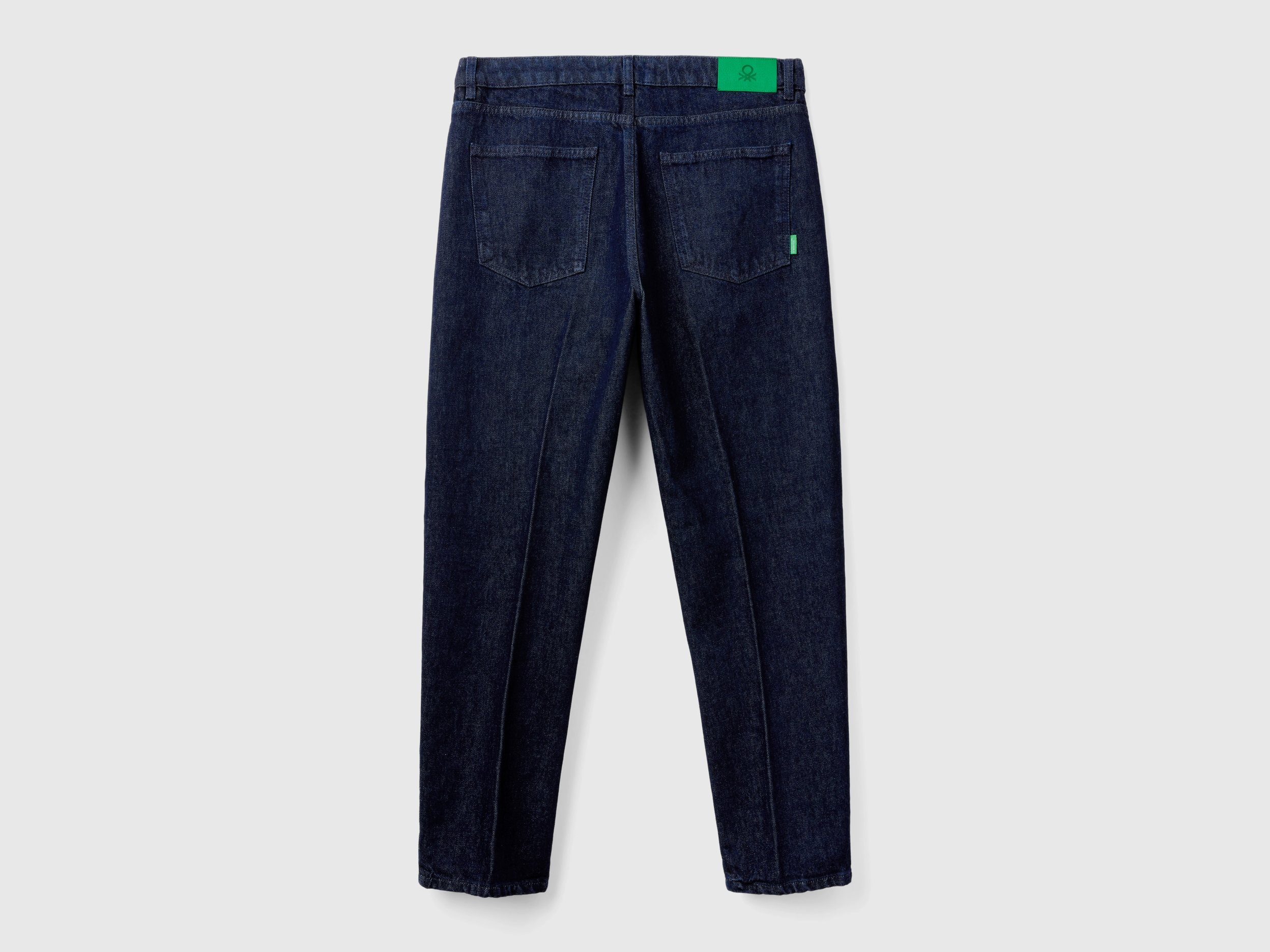 Jean 100 % coton avec détails logo. – Image 4