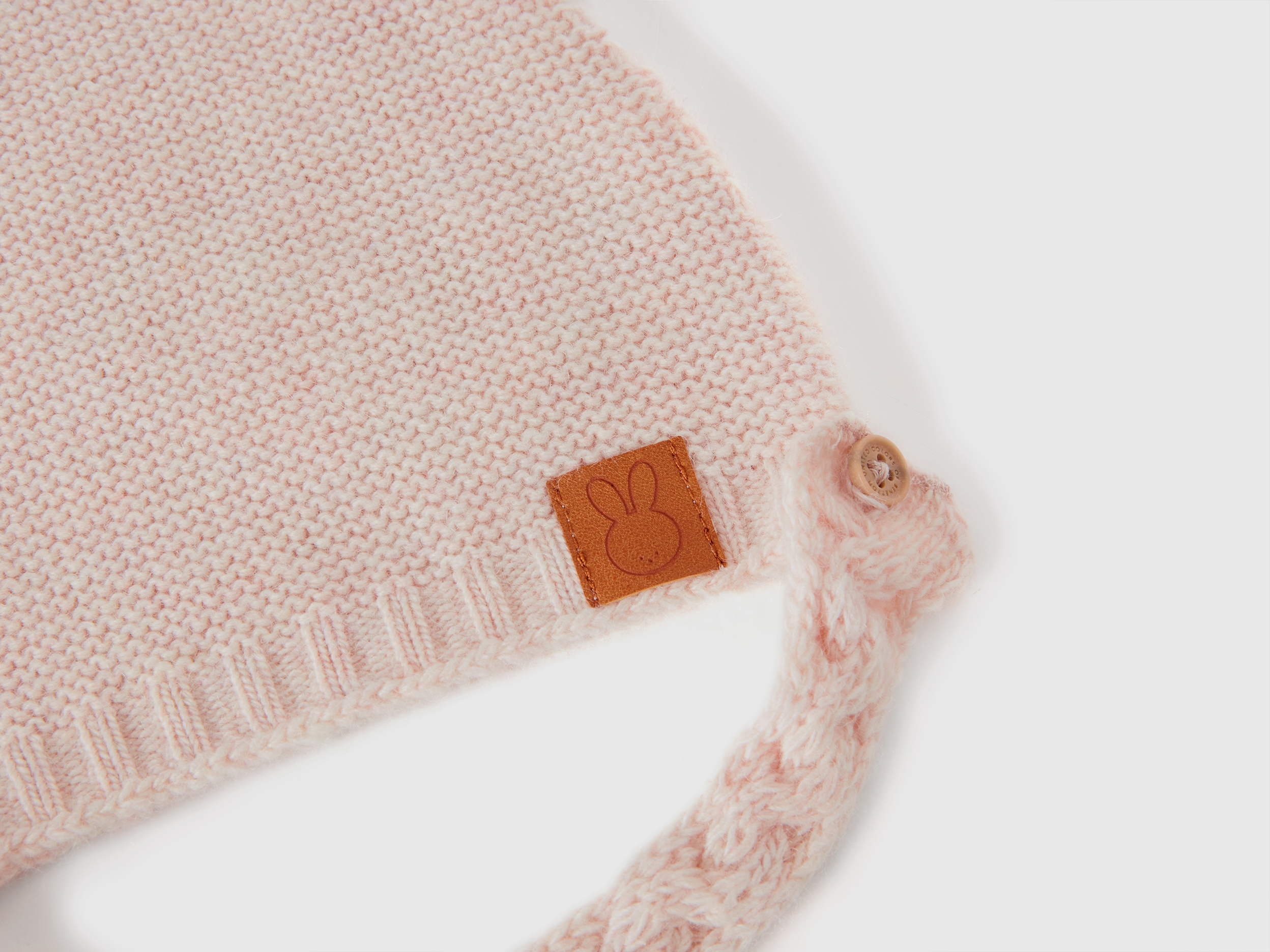Casquette avec appliqué oreilles en mélange laine recyclée – Image 3