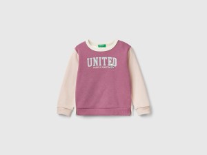 Sweat-shirt brossé avec impression pailletée Sweat-shirt brossé avec impression pailletée