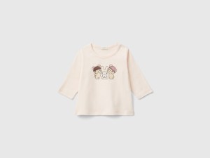 T-shirt chaud en coton biologique. T-shirt chaud en coton biologique.