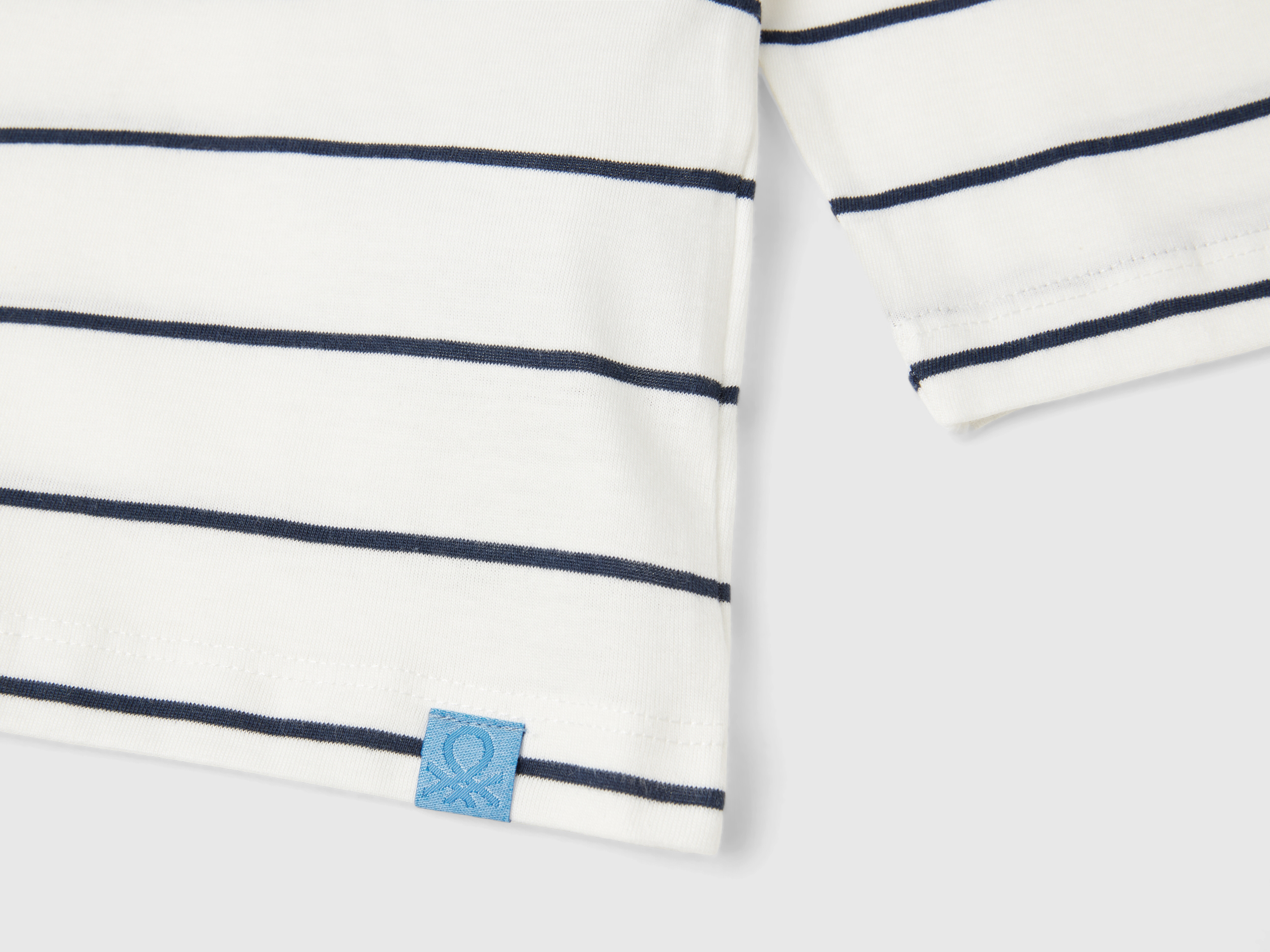 T-shirt rayé avec applique – Image 3