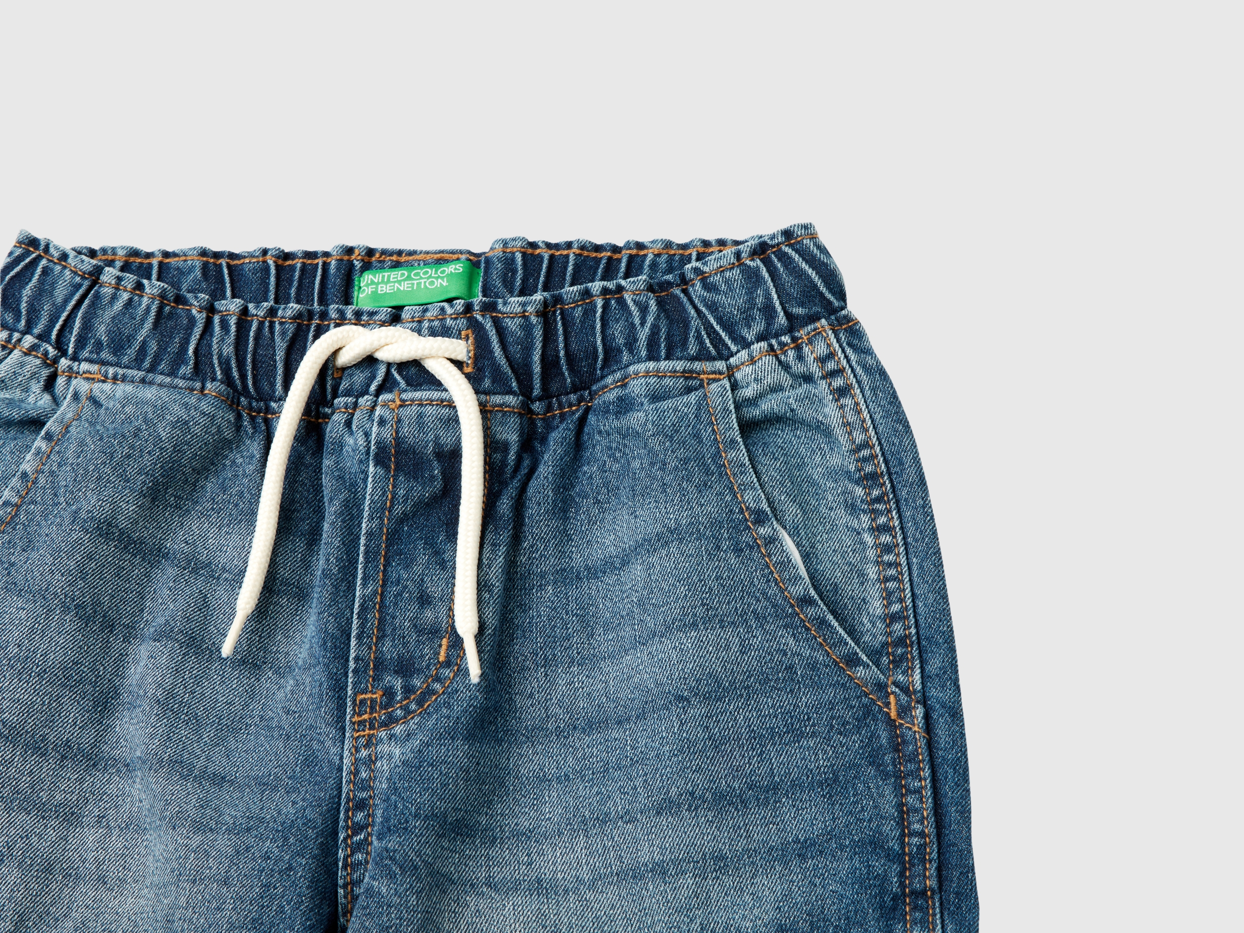 Jean cargo coupe ample – Image 3