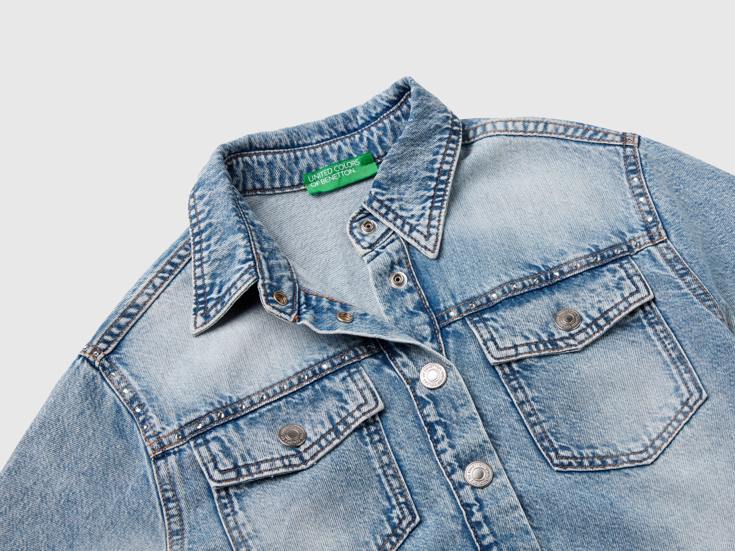 Chemise en denim avec strass – Image 3