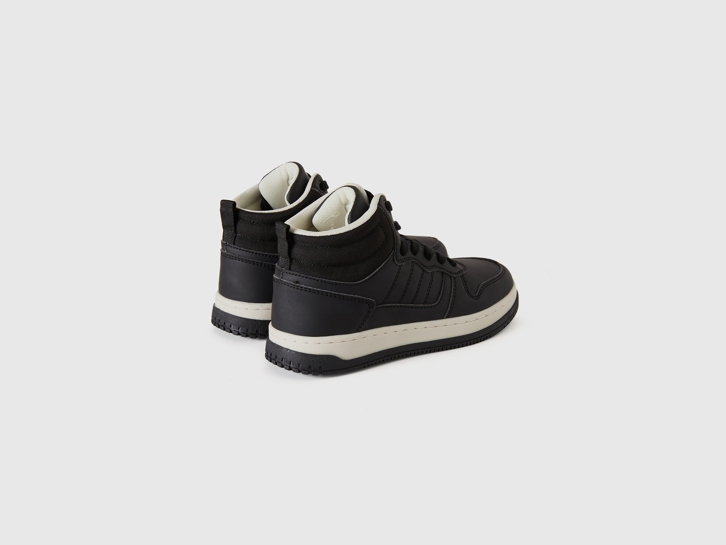 Baskets montantes en similicuir et mesh – Image 2