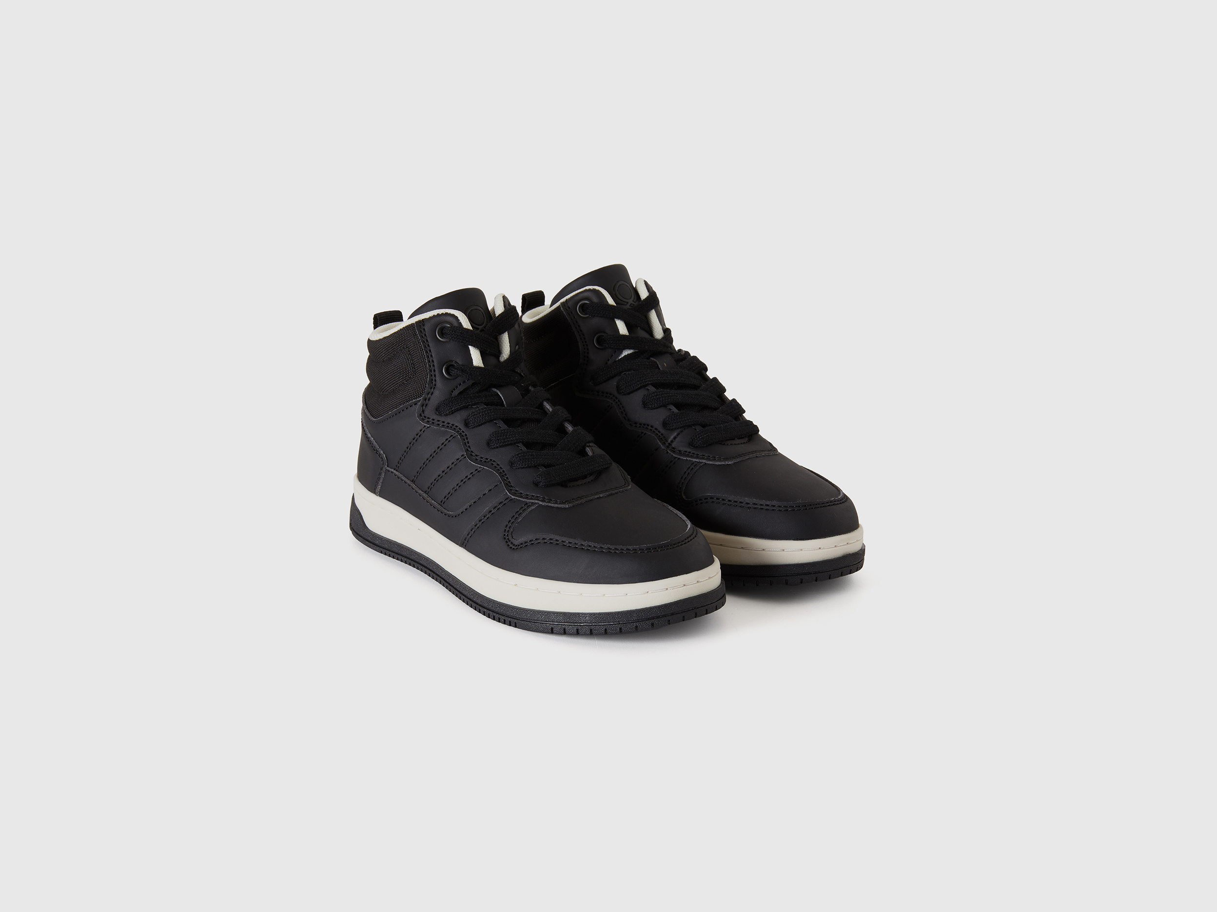 Baskets montantes en similicuir et mesh – Image 3