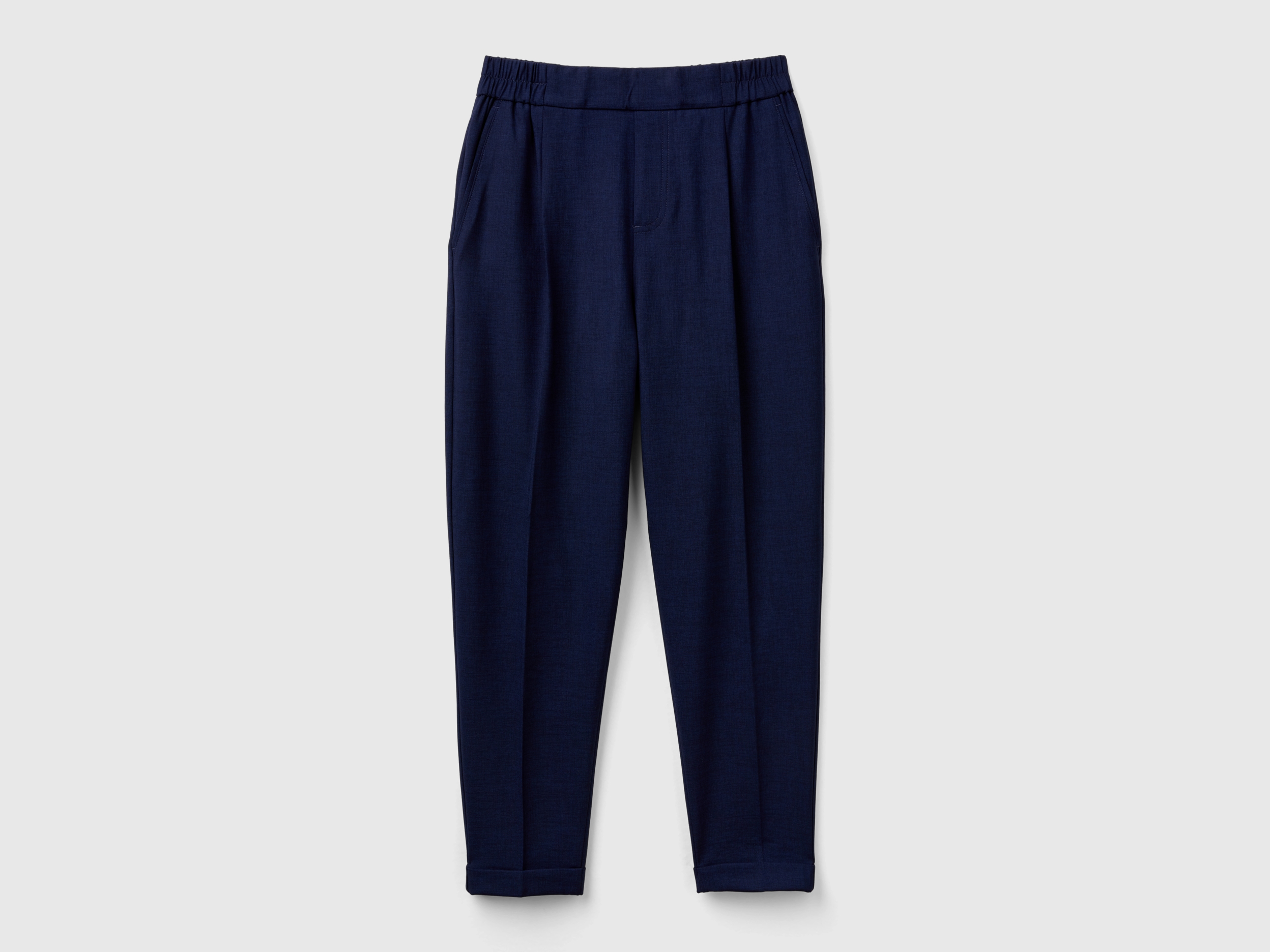 Pantalon à revers en viscose mélangée stretch Pantalon à revers en viscose mélangée stretch