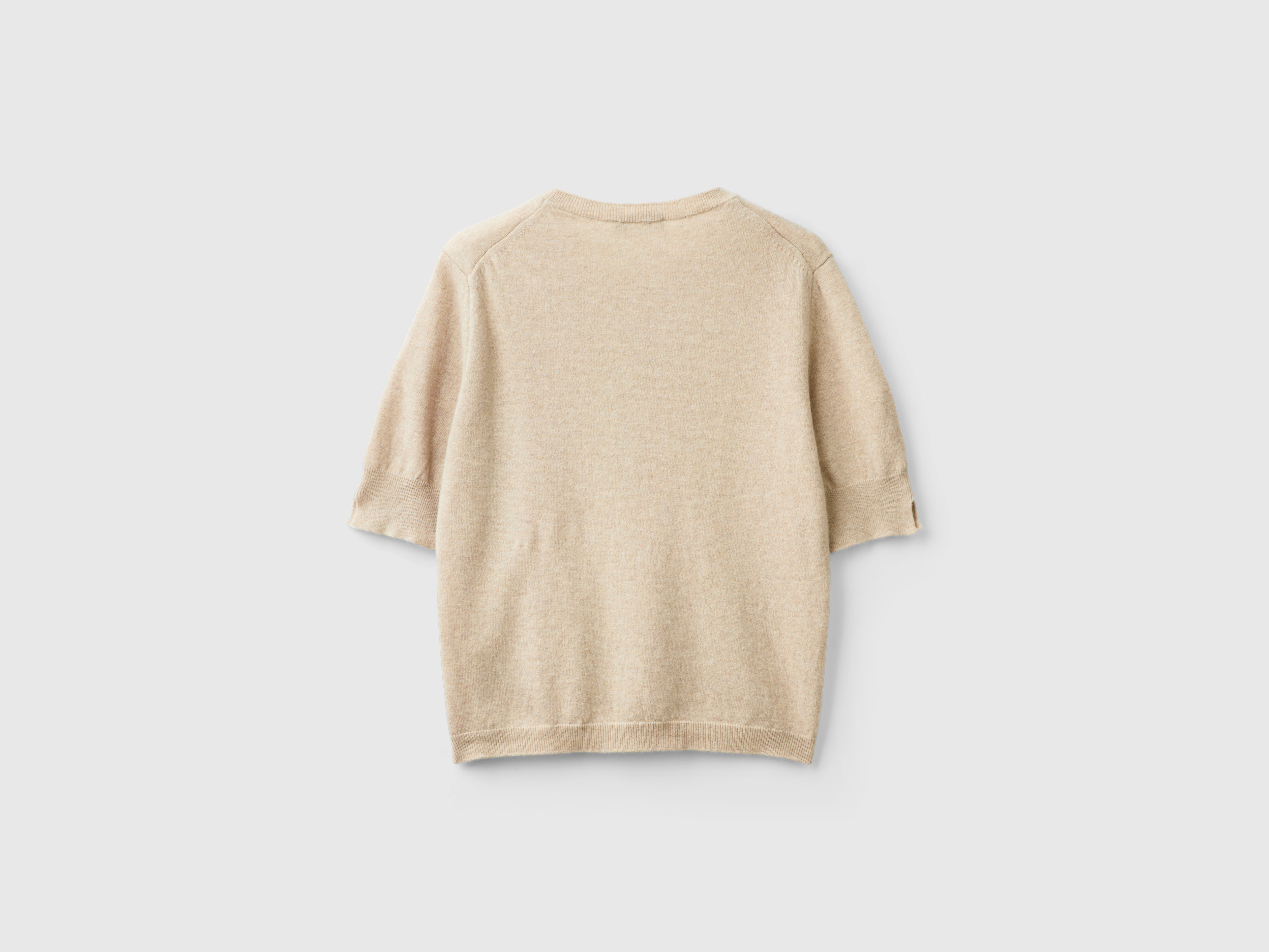 Pull beige à manches courtes en pure laine mérinos – Image 2