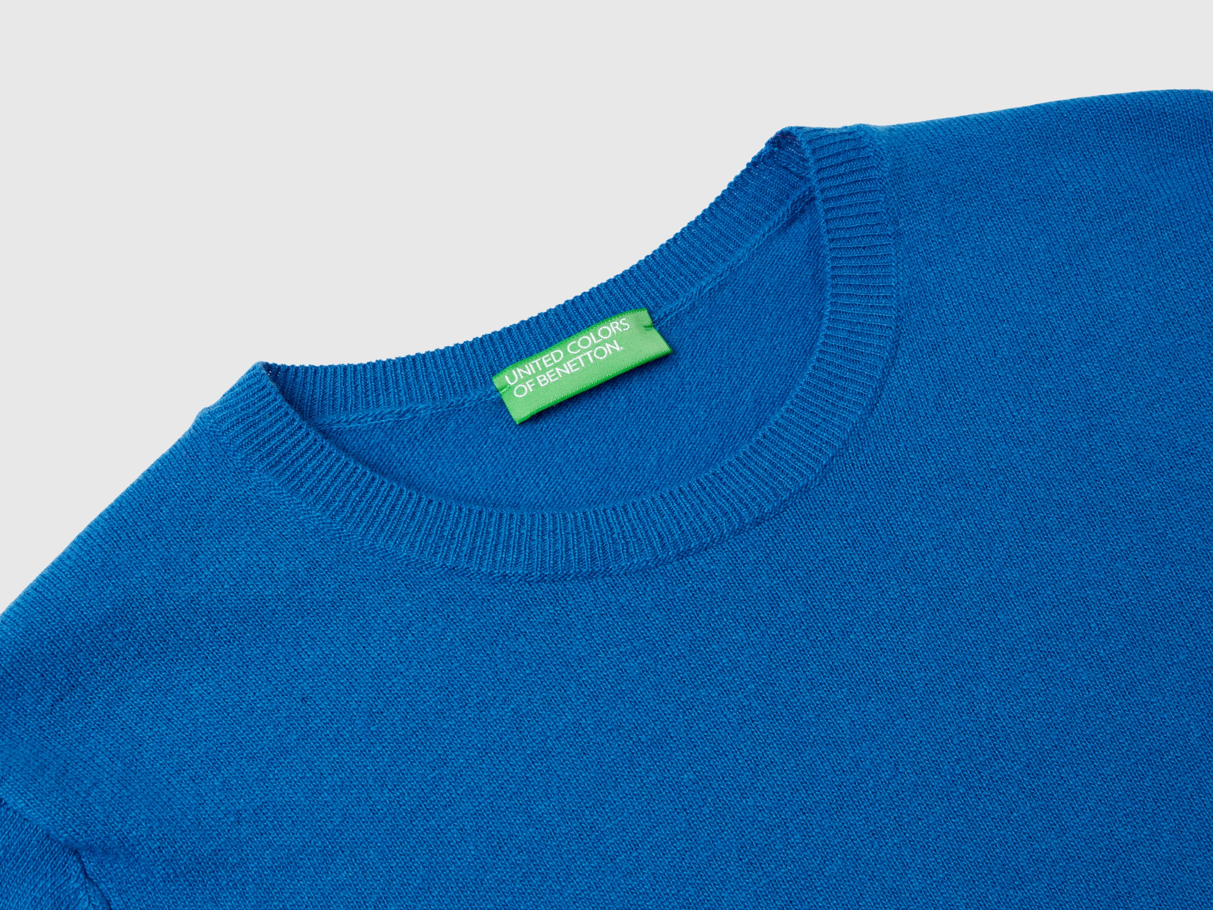 Pull col rond bleu avio en pure laine mérinos – Image 3