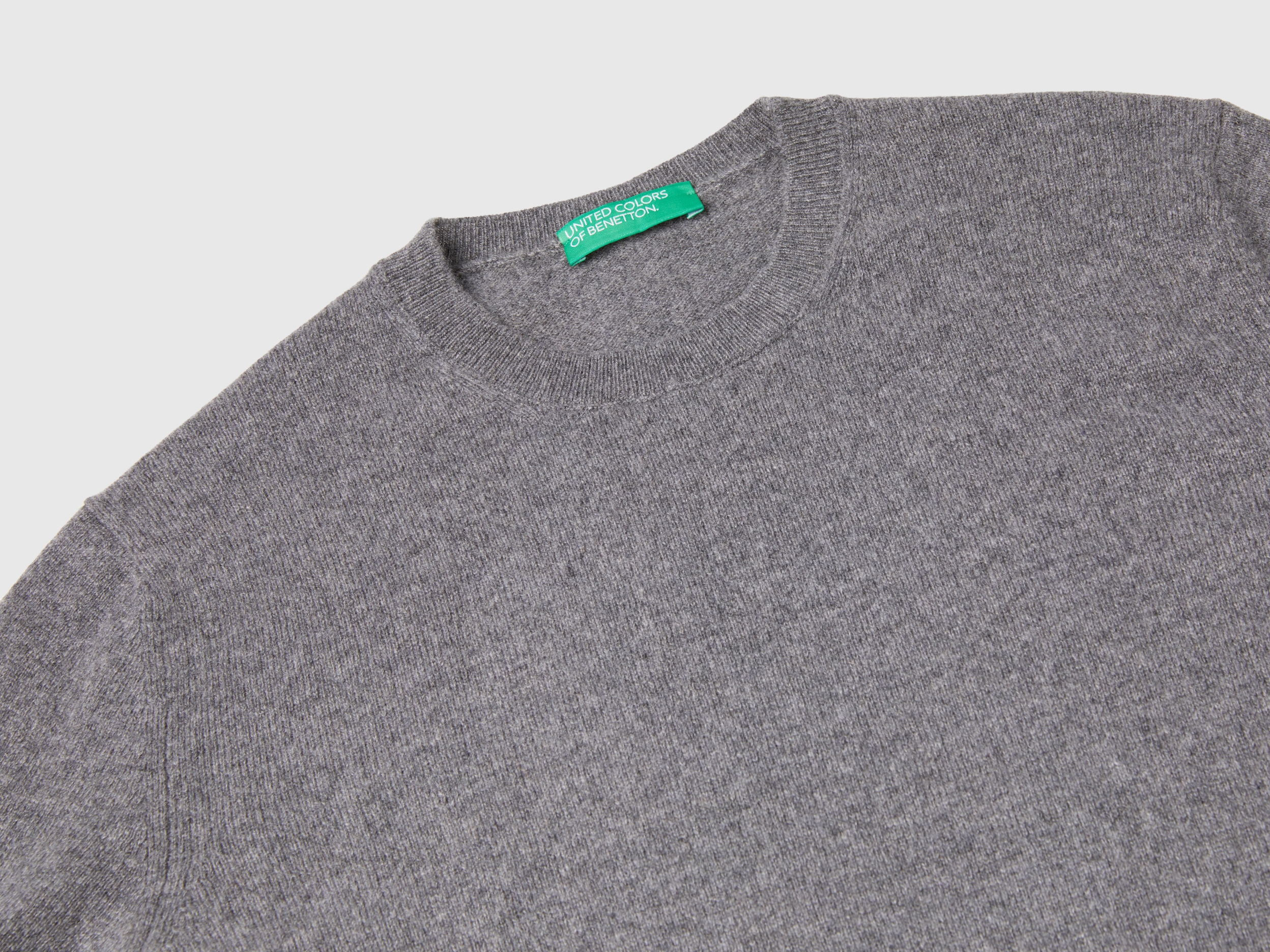 Pull gris foncé en pur cachemire – Image 3