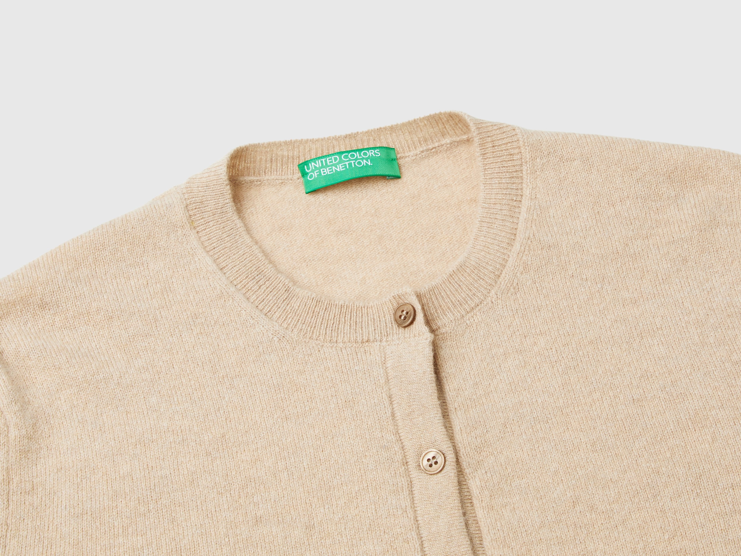 Cardigan beige en pur cachemire – Image 3