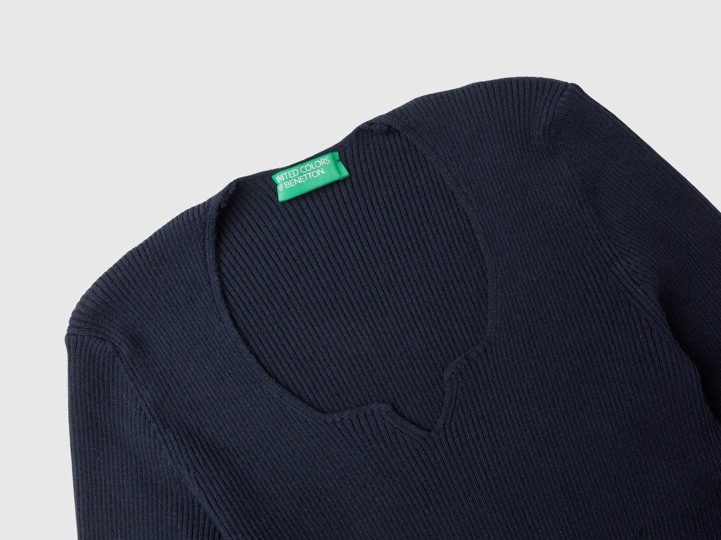 Pull à encolure cœur – Image 3