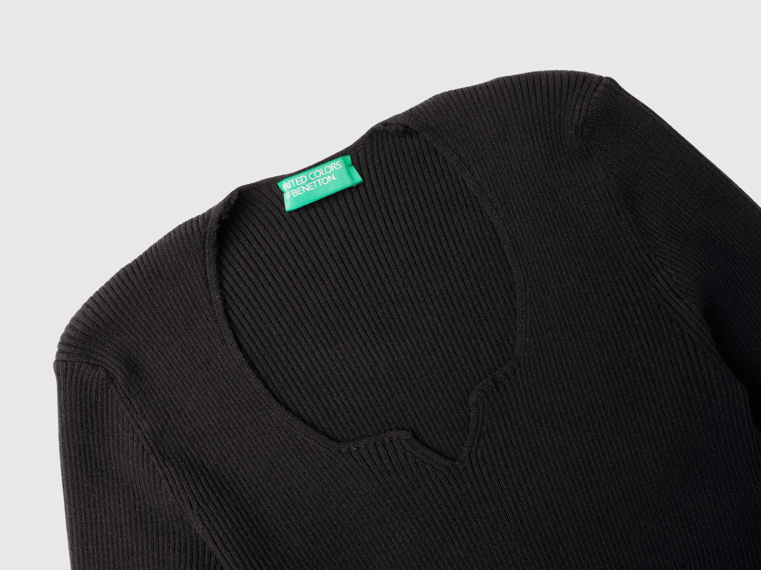 Pull à encolure cœur – Image 3